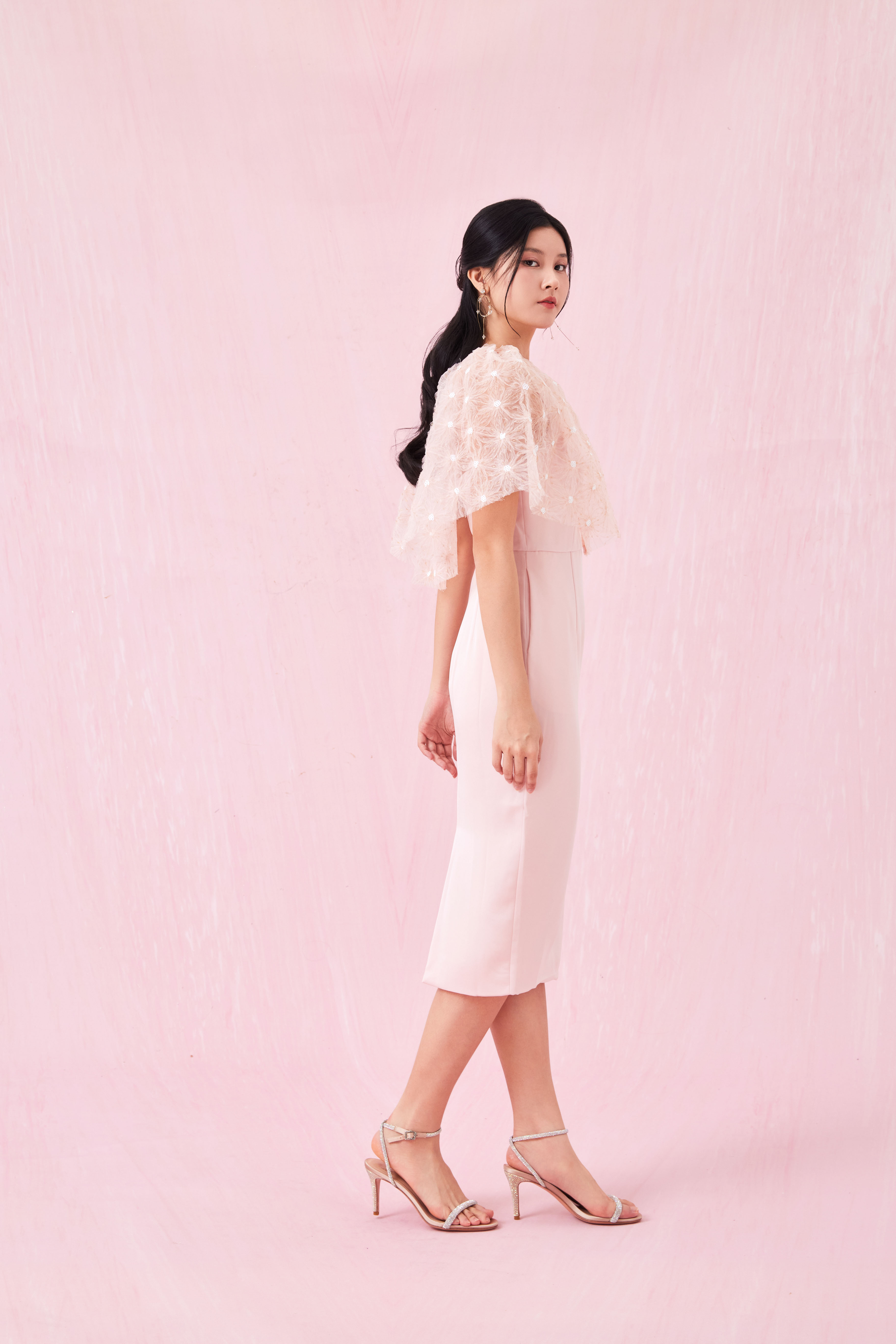 Carressa Pink Mesh Cape