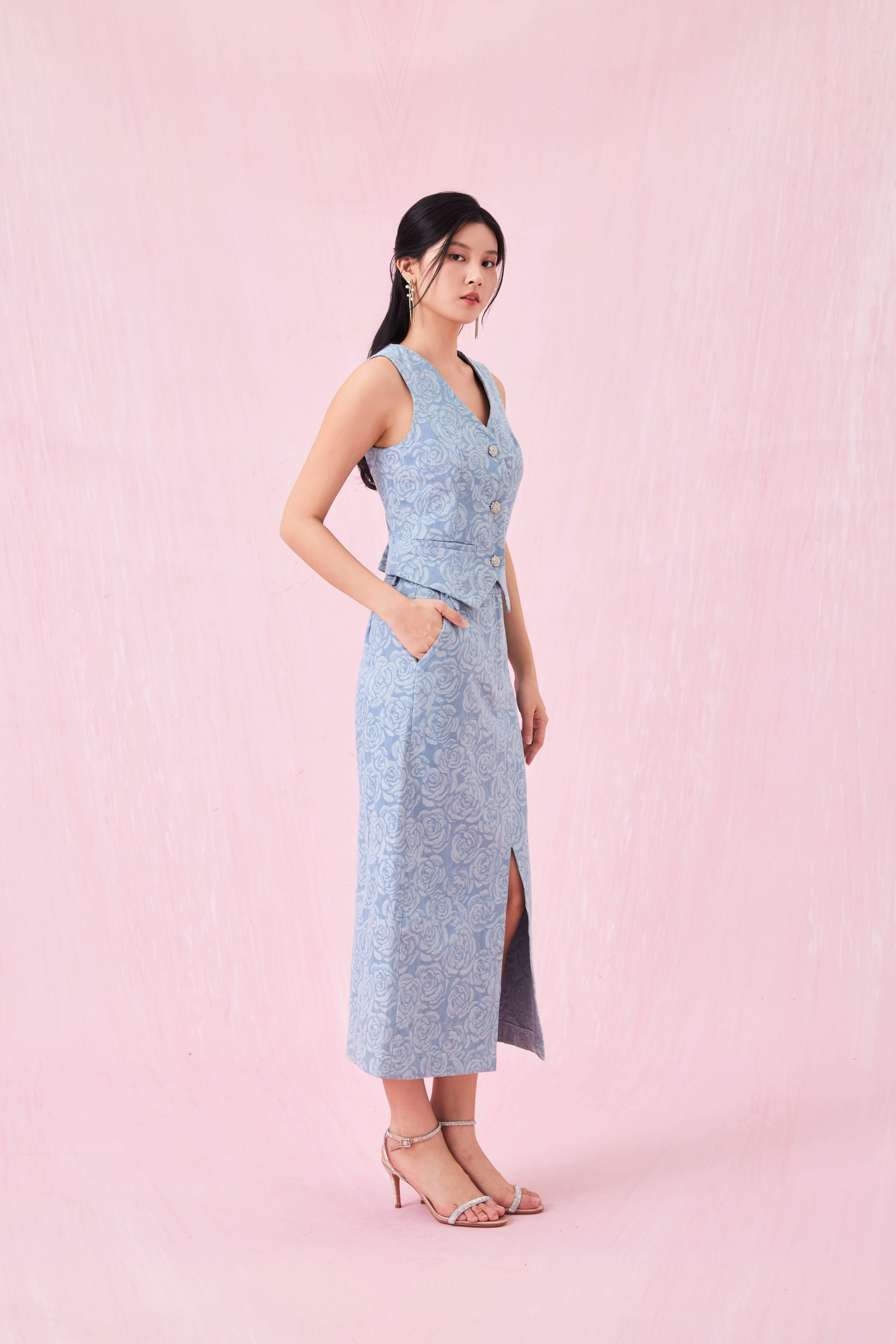 Cerrita Rose Embos Blue Denim Skirt