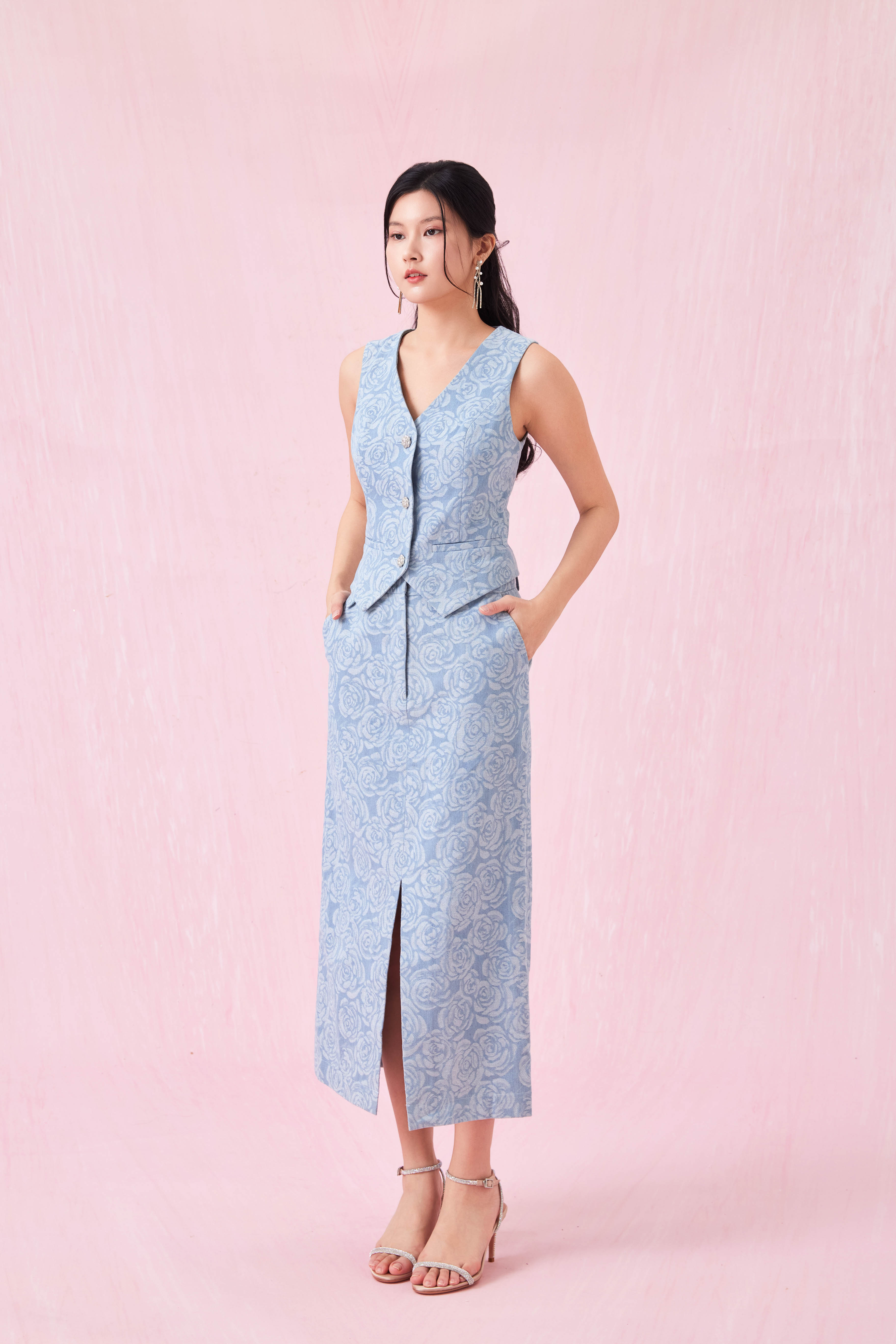 Cerrita Rose Embos Blue Denim Skirt