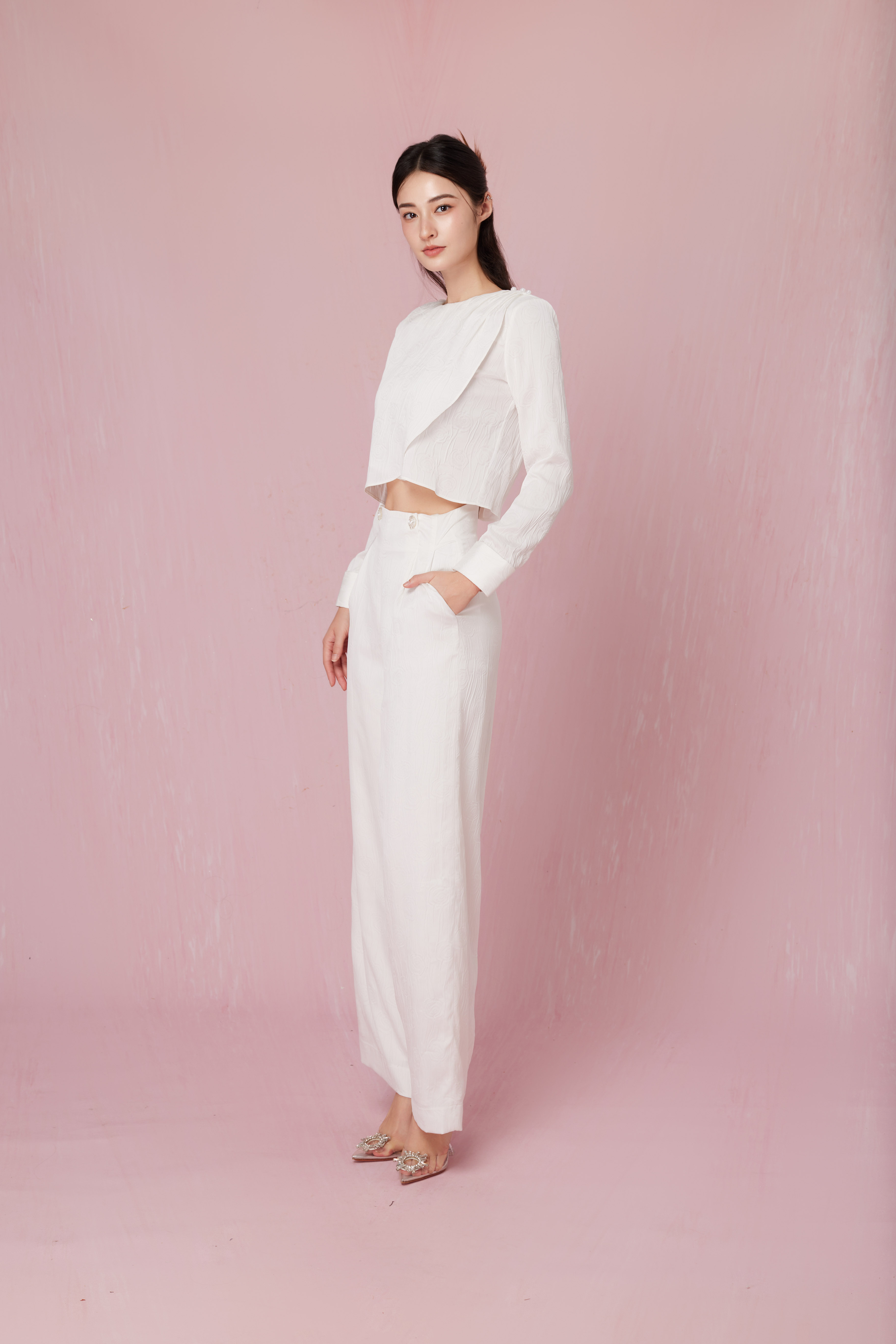 Chandal White Sateen Straight Pants