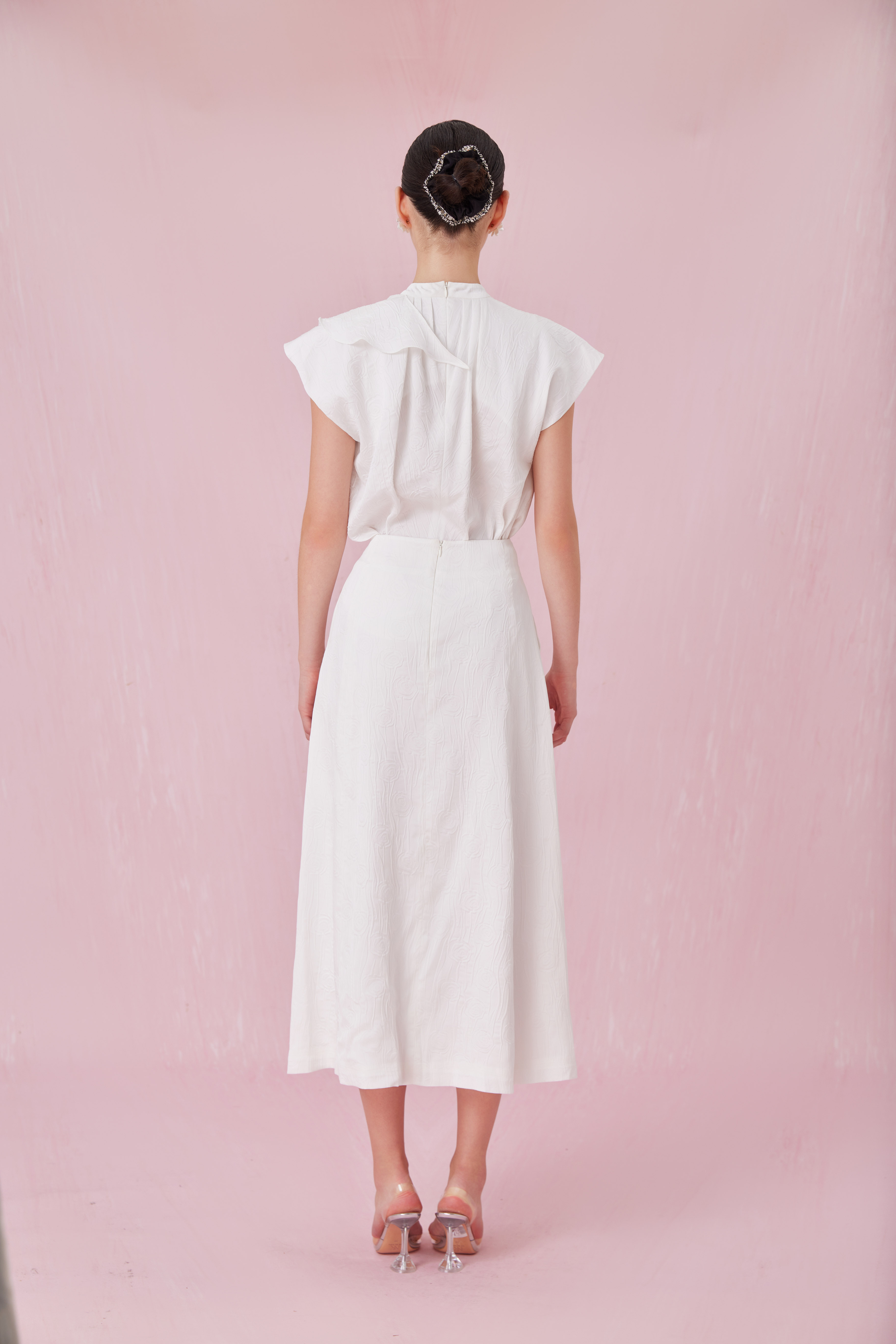 Chantill White Rose Jacquard Split Skirt