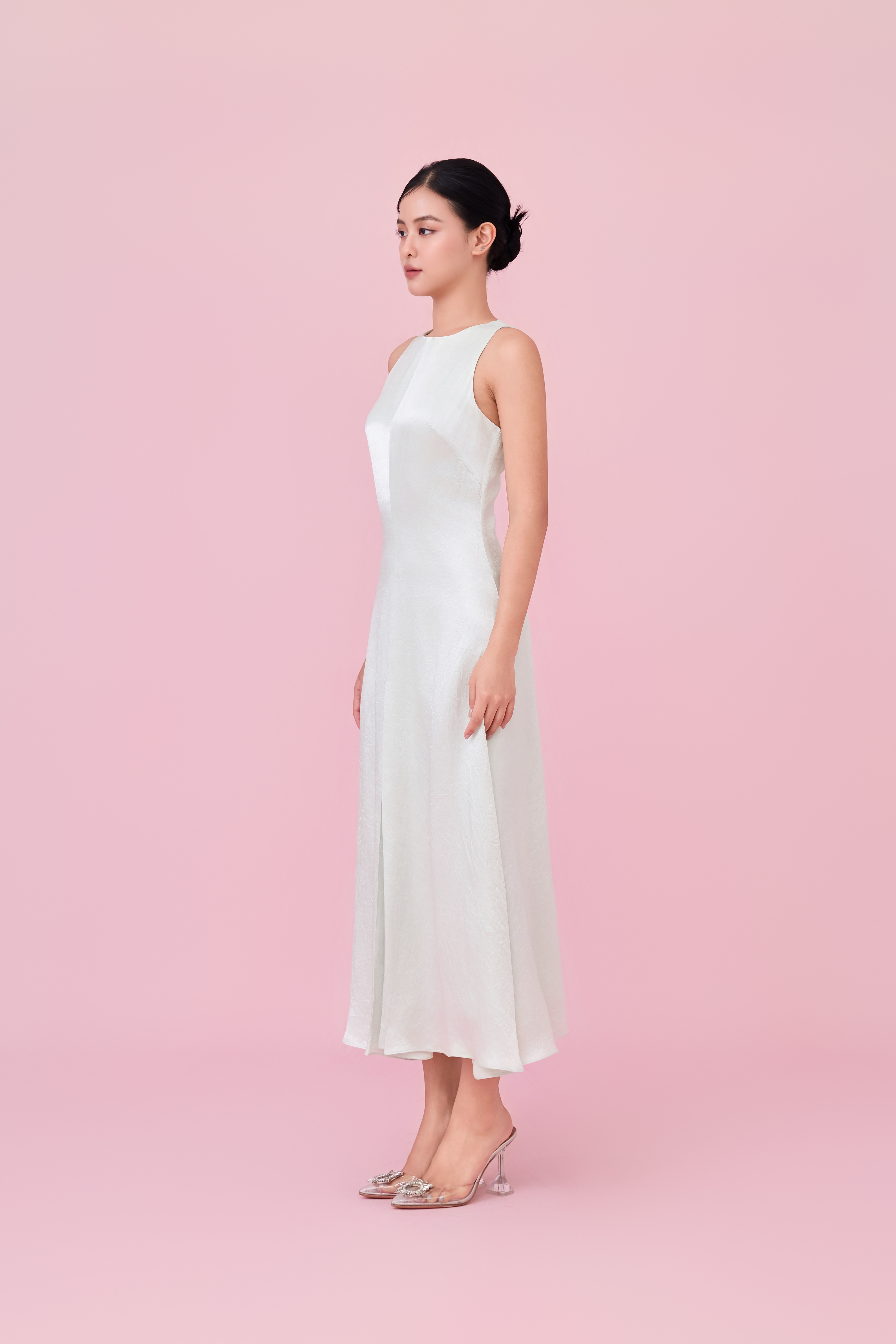 Cherilin Light Green High-Neck Sleeveless A-Line Dress