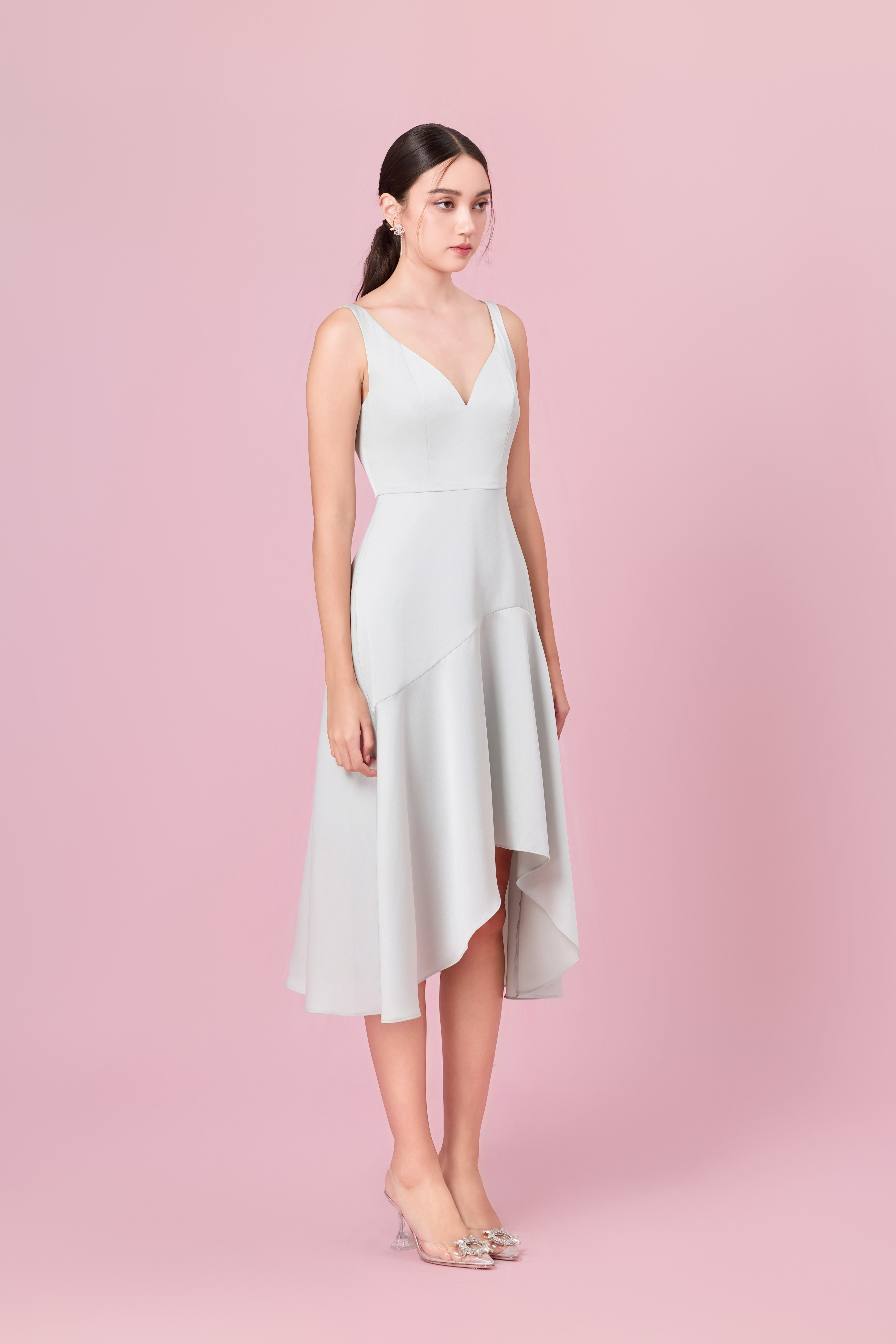 Cherilynne Light Green V-neck Asymmetrical Dress