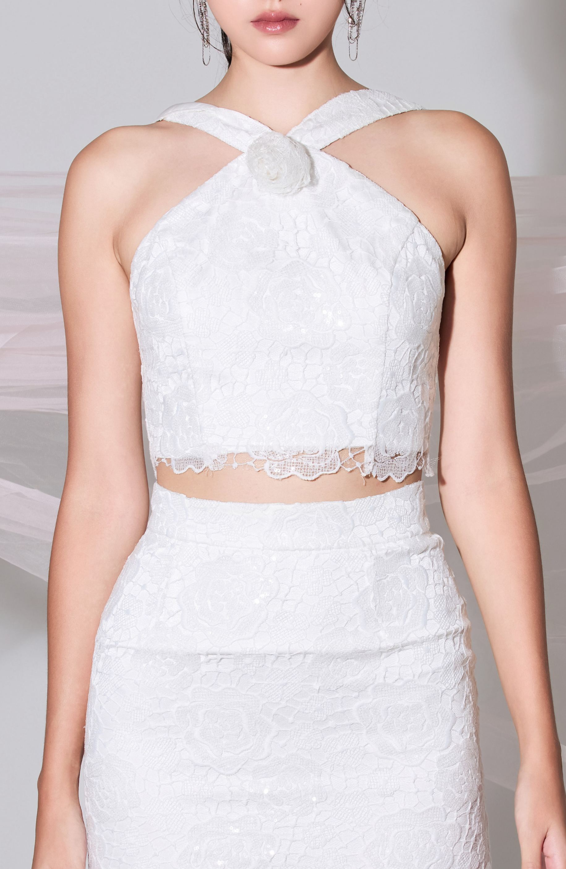 Chanteese White Lace Crop Top