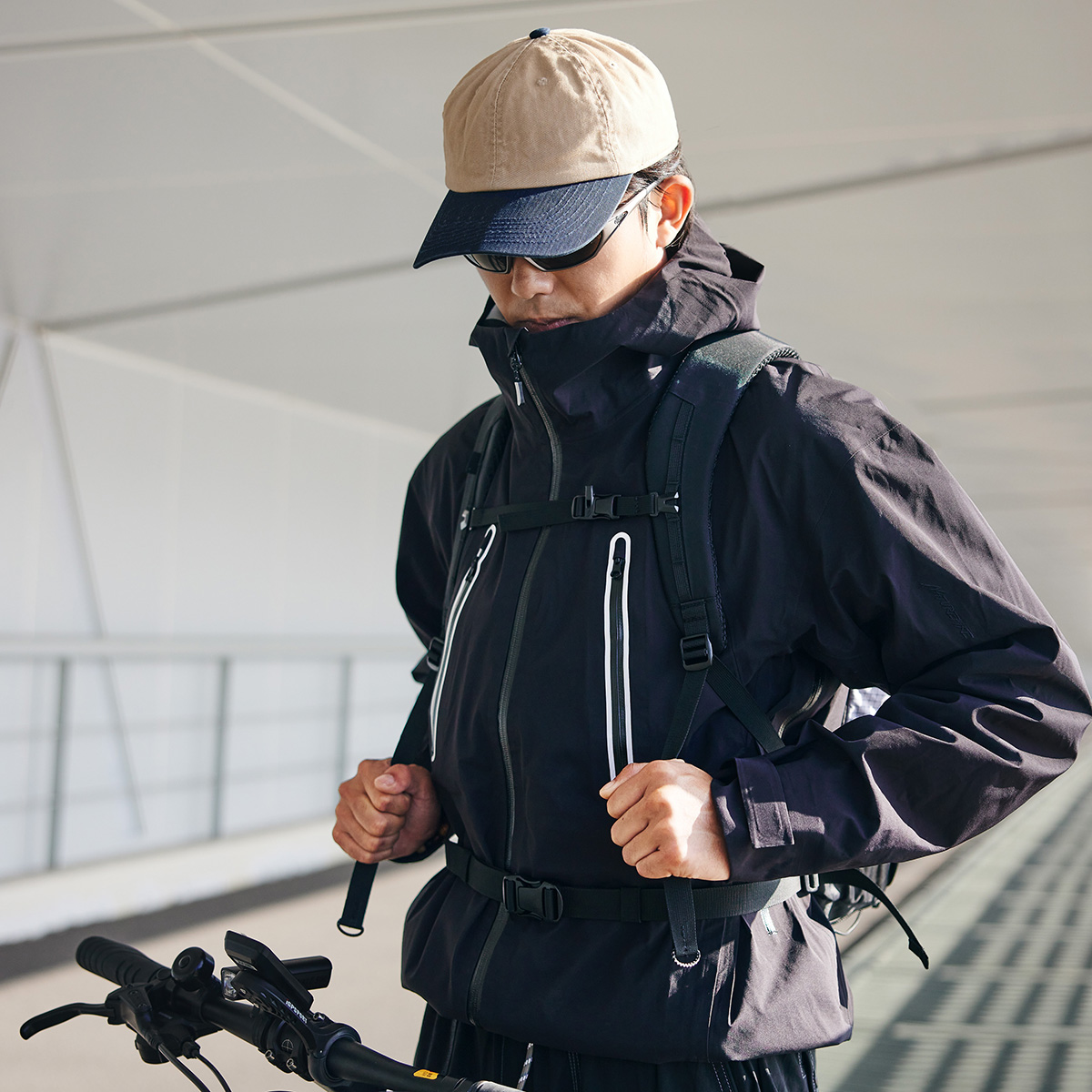 Naturehike 2024年新作 HELIUM 超軽量リュックサック ビジネスリュック 25L 600g 防災 防水 アウトドア キャンプ