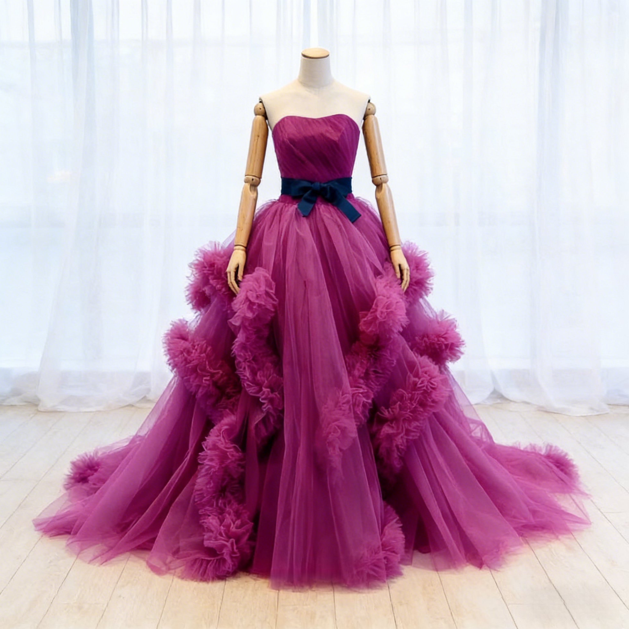 カラードレス ピンクソフィア ベアトップ ラッフルフリル ボリュームドレス ロングトレーン 披露宴