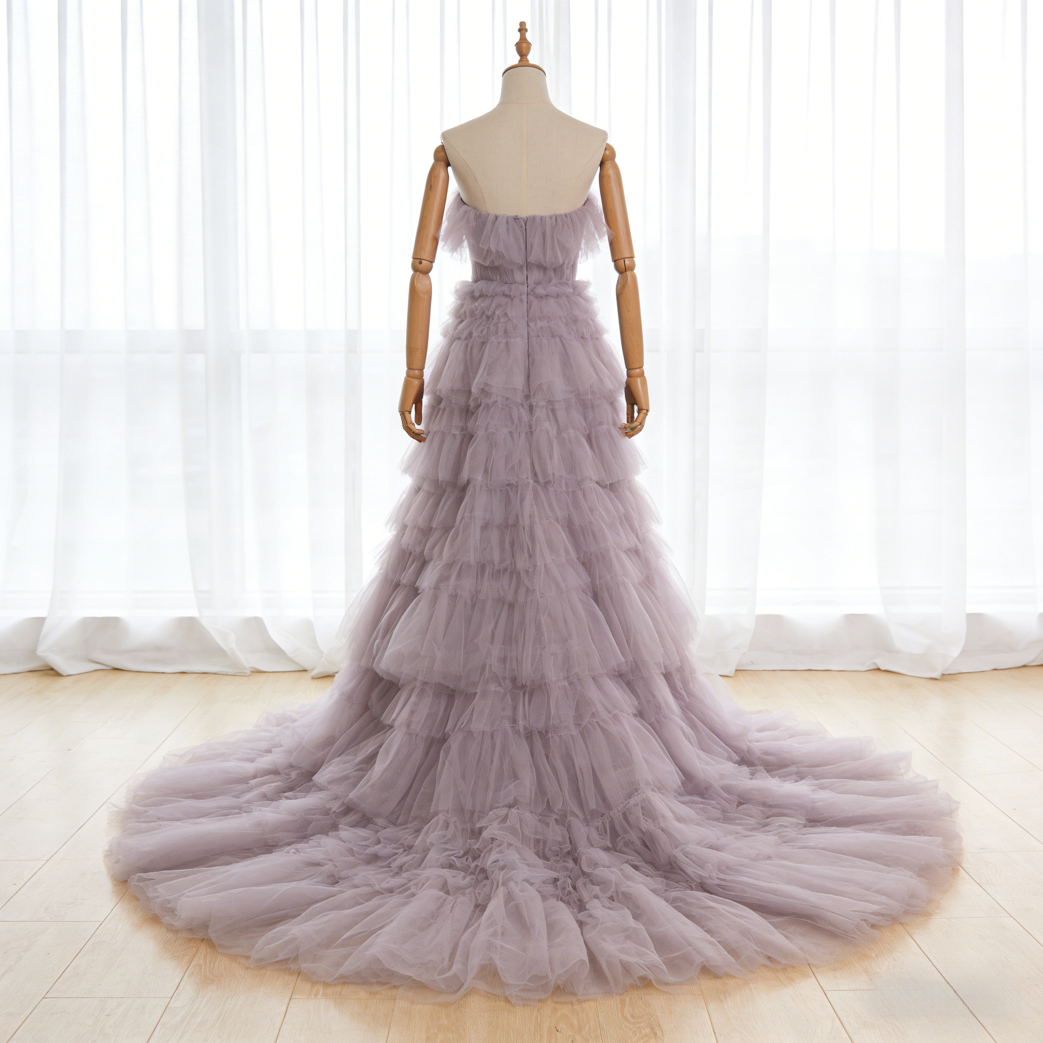 カラードレス オーキッド ベアトップ 柔らかく重ねたチュールスカート ファスナー 憧れのドレス 花嫁