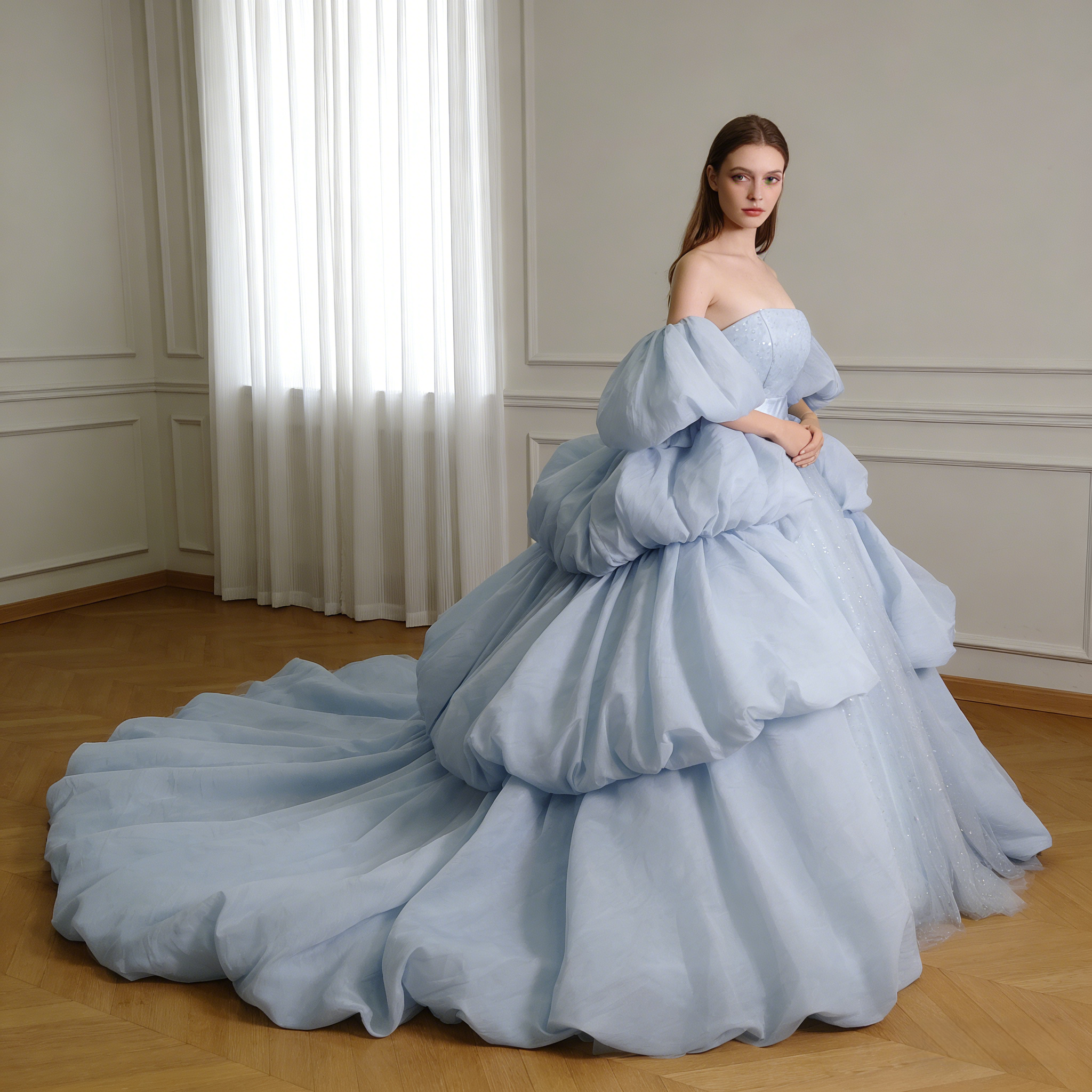 カラードレス ライトブルー ベアトップ キラキラチュール パフスリーブ ラッフルフリル 前撮り 二次会