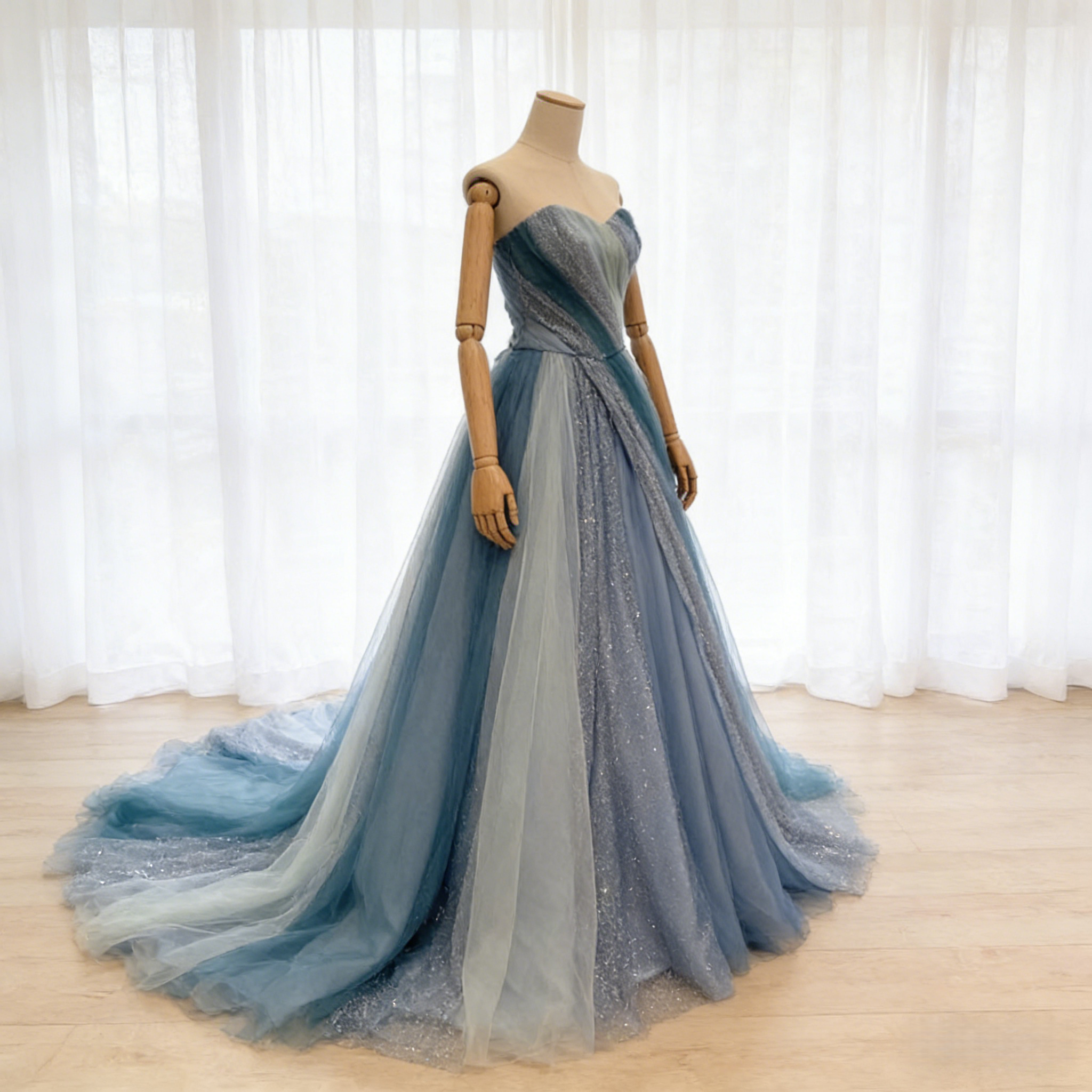 カラードレス ベアトップ ブルー グラデーション キラキラチュール 編み上げ フランス風 前撮り