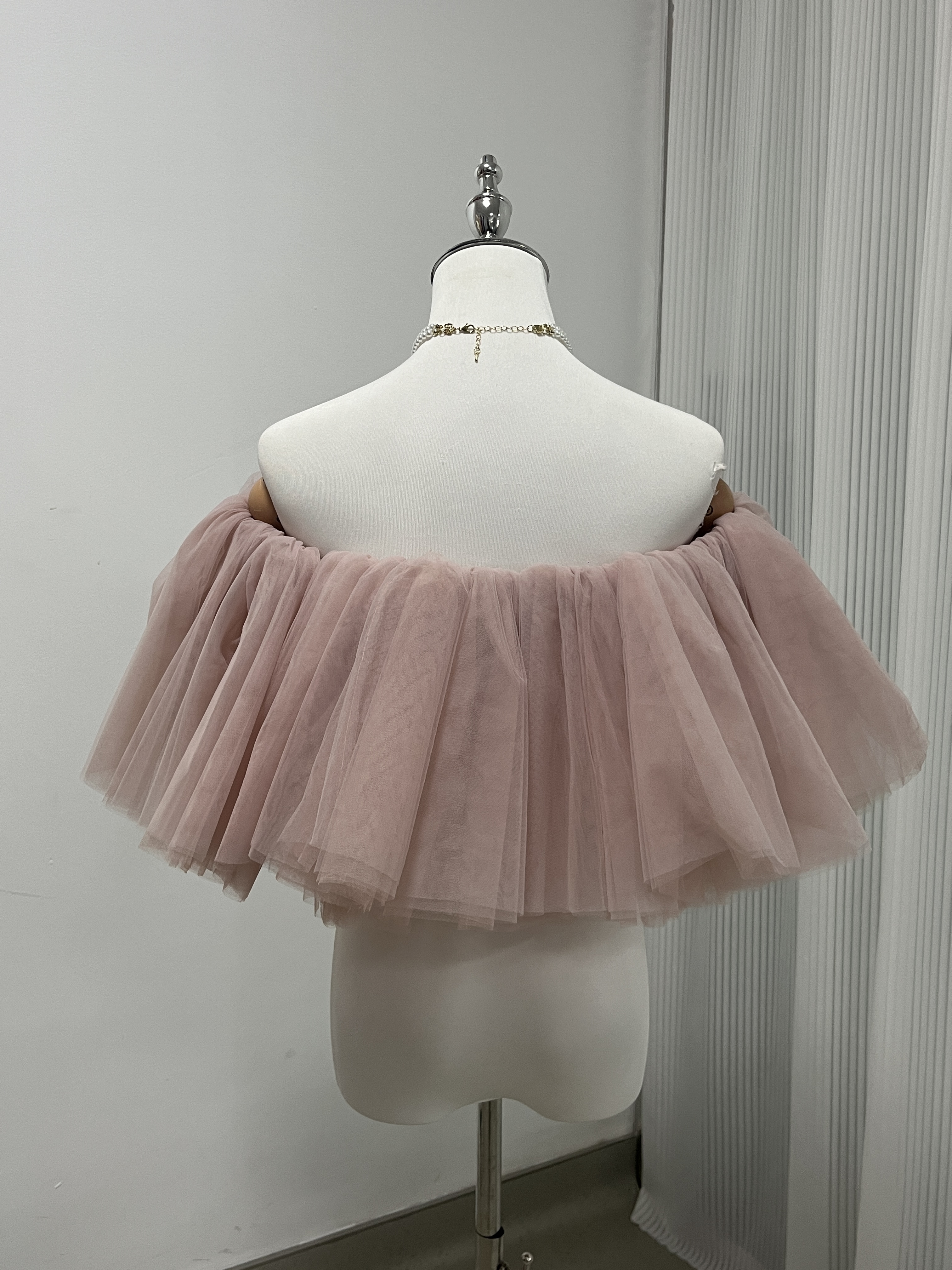 可愛い オフショルダー 取り外し ピンク ストレッチ ソフトチュール 花嫁/前撮り