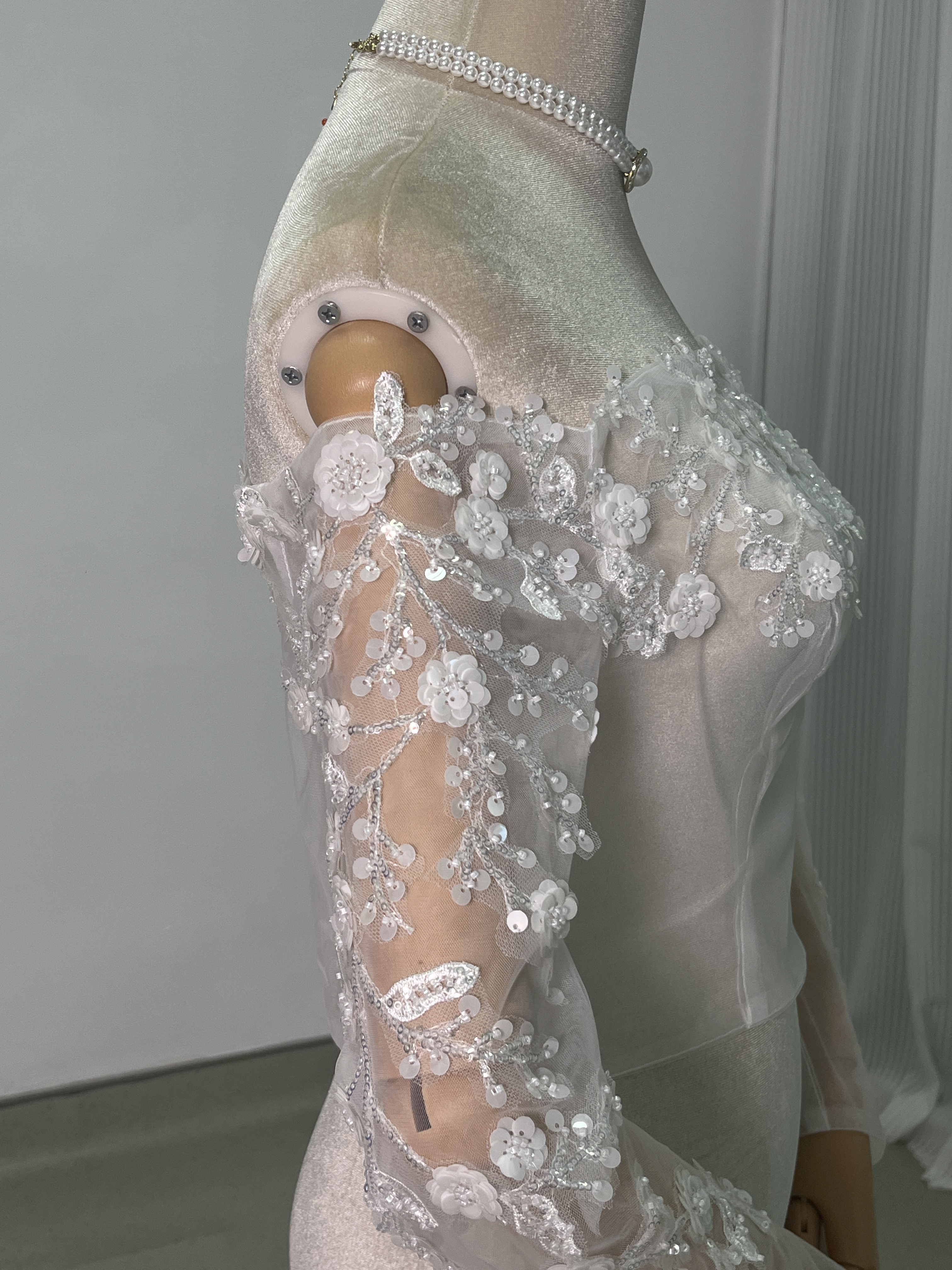 ボレロ 美しい花レース オフショルダー トップス キラキラスパンコール ファスナー