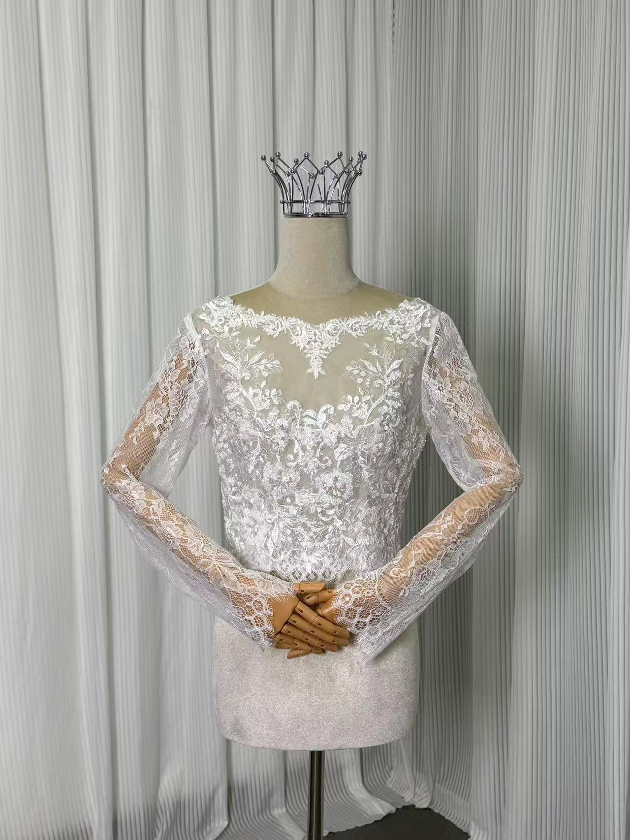 ボレロ ハンドメイド キラキラスパンコール 長袖 くるみボタン 結婚式