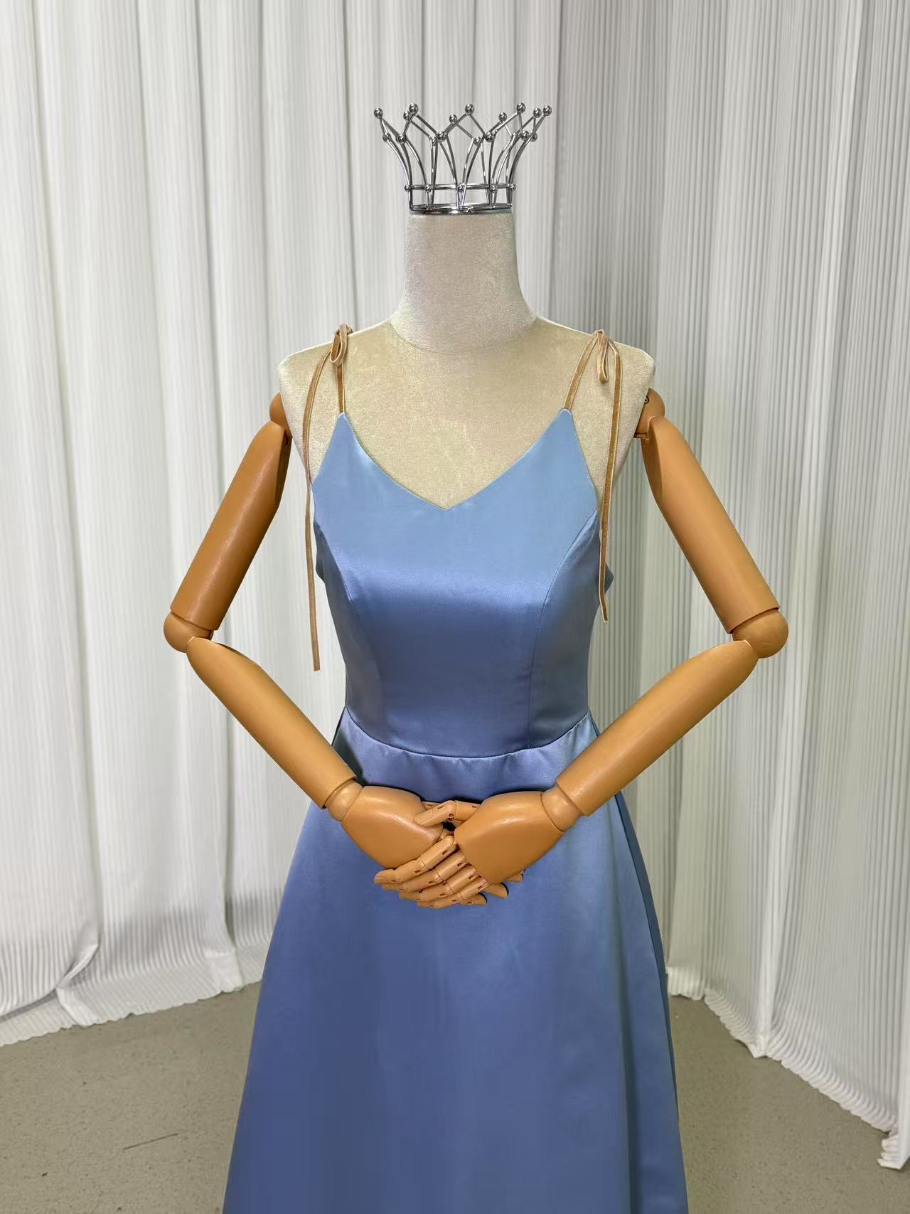 ブルー キャミソール パーティードレス カーキ色  ビロード 細見えシルエット ファスナー