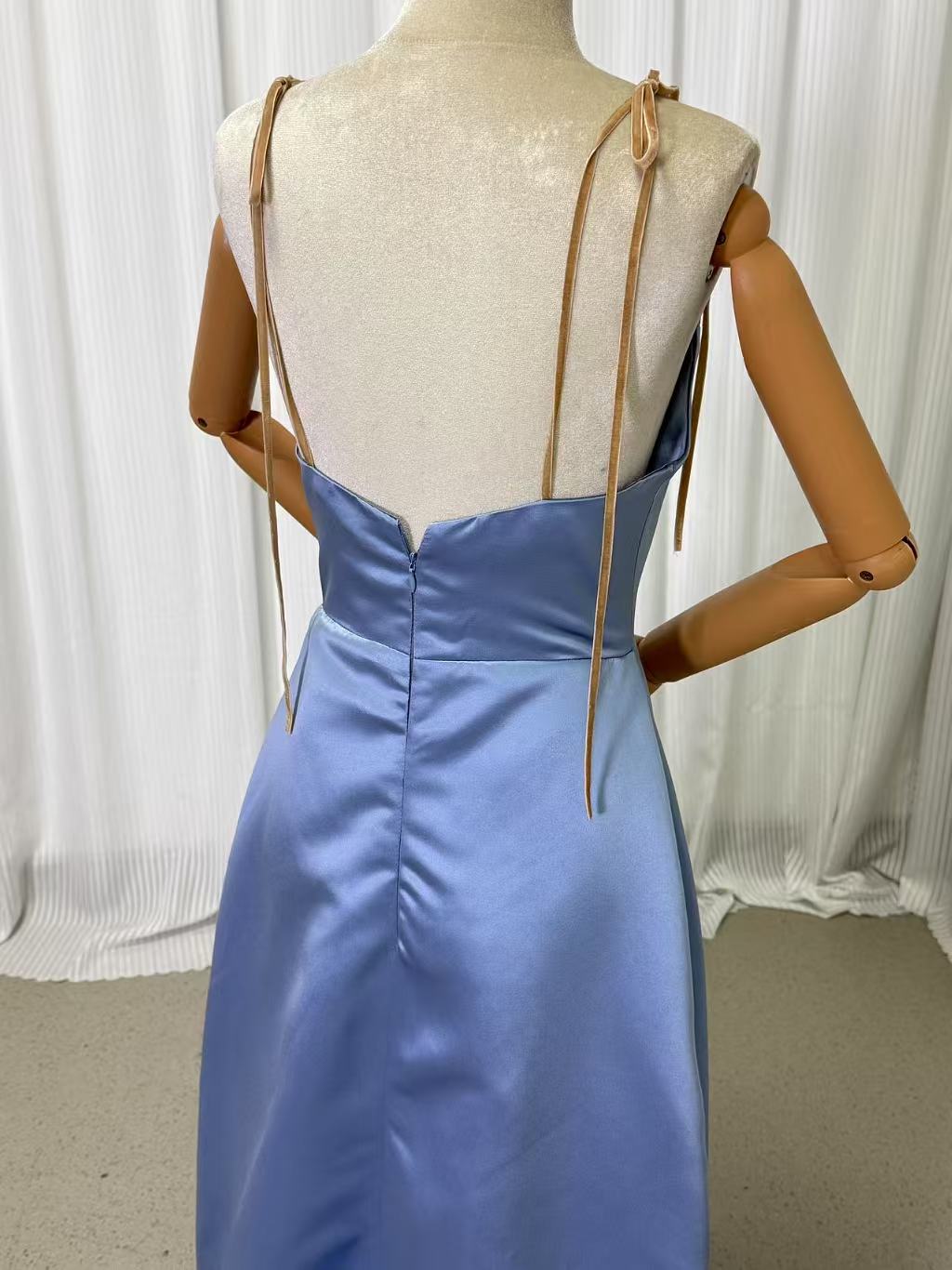 ブルー キャミソール パーティードレス カーキ色  ビロード 細見えシルエット ファスナー
