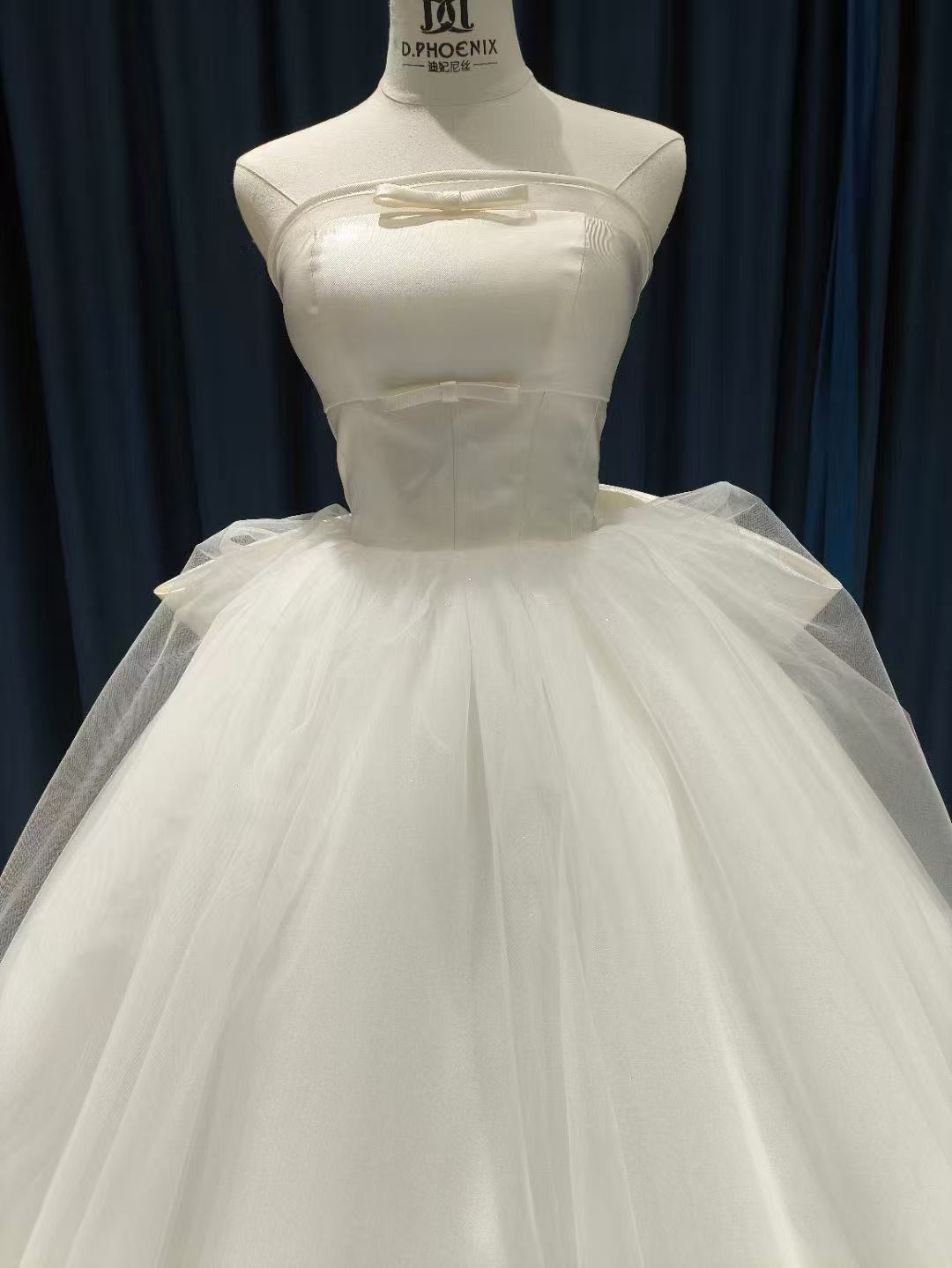 ウェディングドレス ベアトップ バックリボン ロング 編み上げ エレガント 結婚式/披露宴