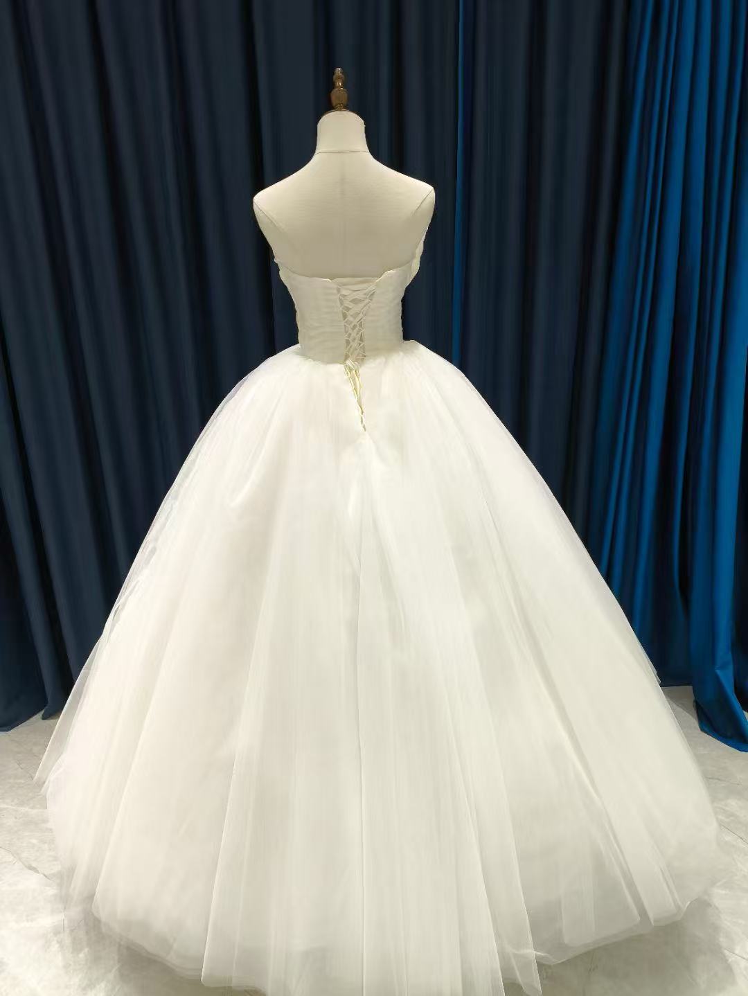 ウエディングドレス ベアトップ ハンドドレープ デザイン感 ロング プリンセスライン 結婚式