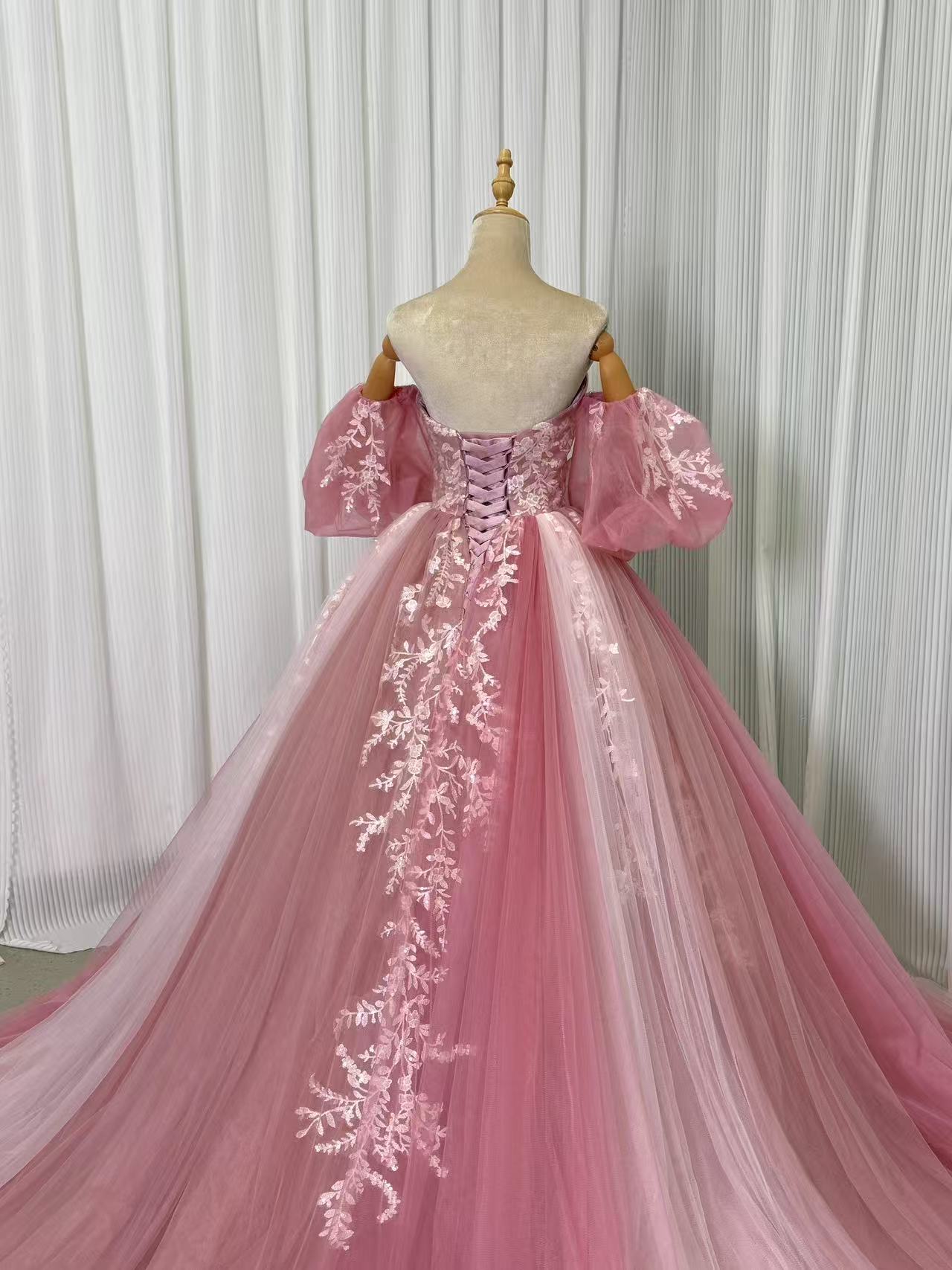 美品！カラードレス ピンク ベアトップ パフスリーブ グラデーション 繊細レース 編み上げ 前撮り