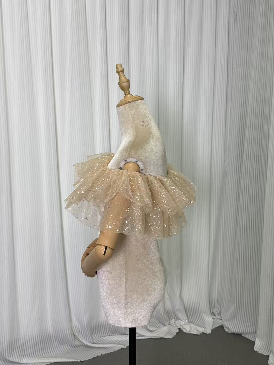 取り外しオフショルダー シャンパン色 キラキラチュール ストレッチ デザイン感 披露宴
