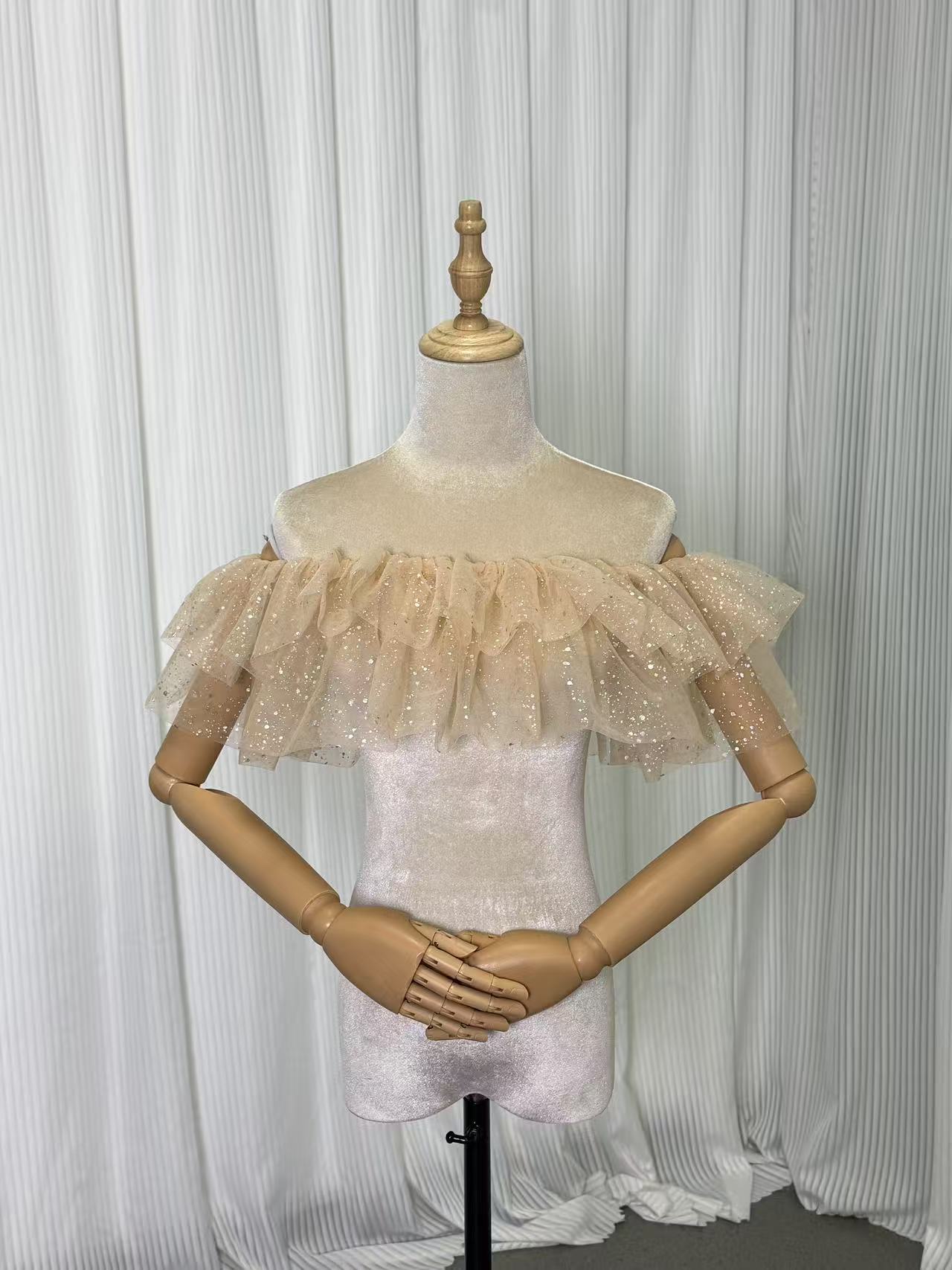 取り外しオフショルダー シャンパン色 キラキラチュール ストレッチ デザイン感 披露宴