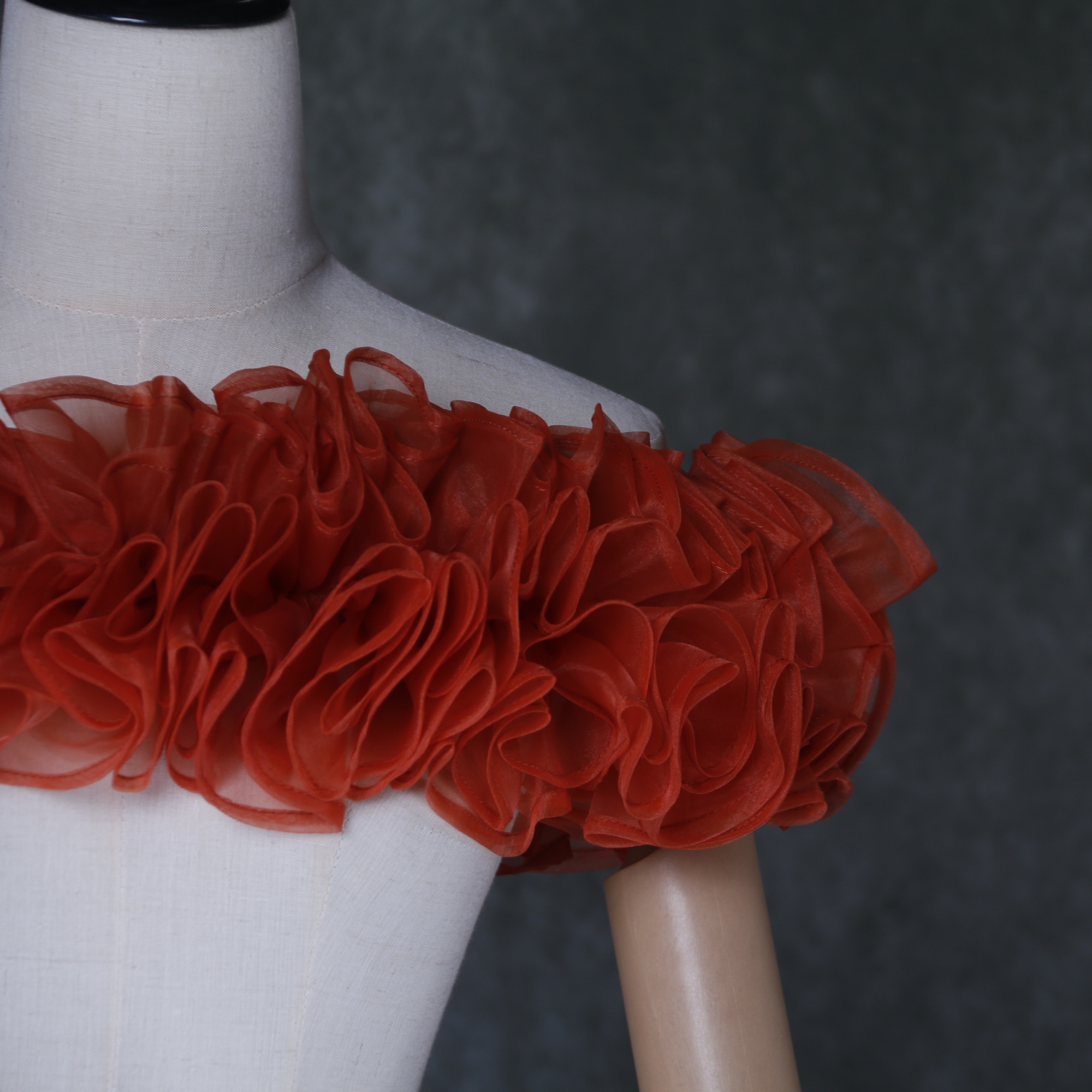 可愛い オフショルダー 取り外し テラコッタ色 ラッフルフリル 色直し 花嫁/前撮り