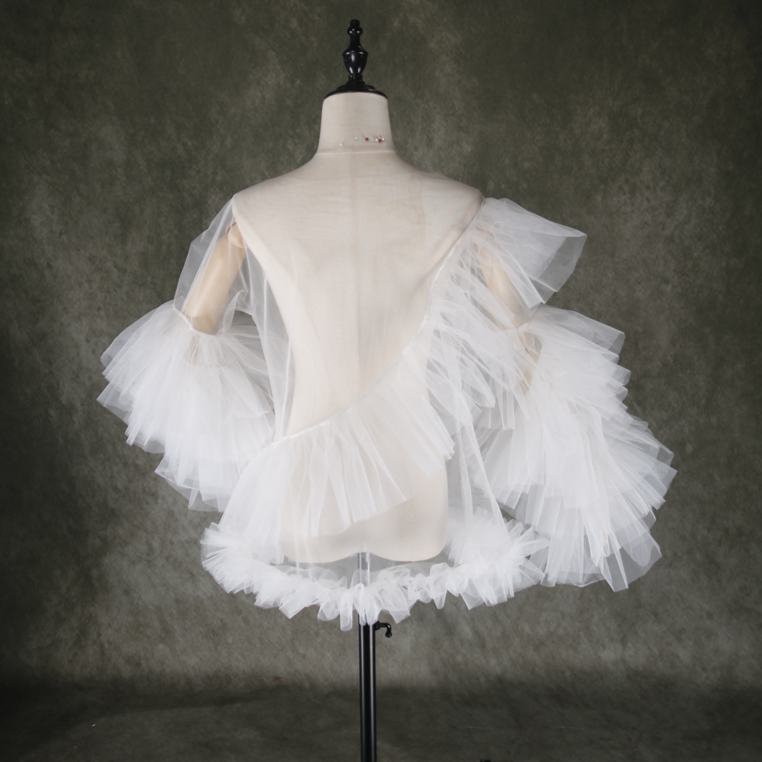 抜群のおしゃれ見え トップス ロングスリーブ ソフトチュール デザイン感 ウェディングドレス 前撮り