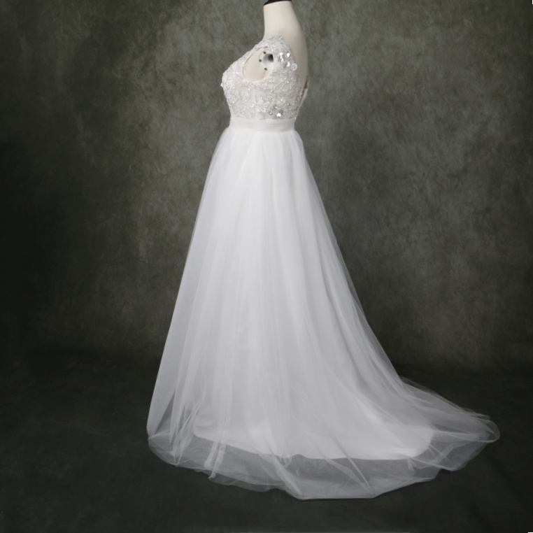 上品！ウエディングドレス キラキラスパンコール ソフトチュール 結婚式/披露宴