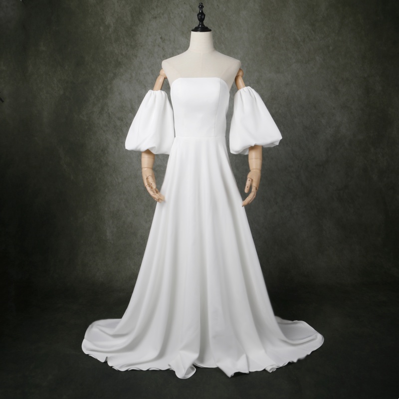 WEDDING DRESS • OqiO - 000083 - WT