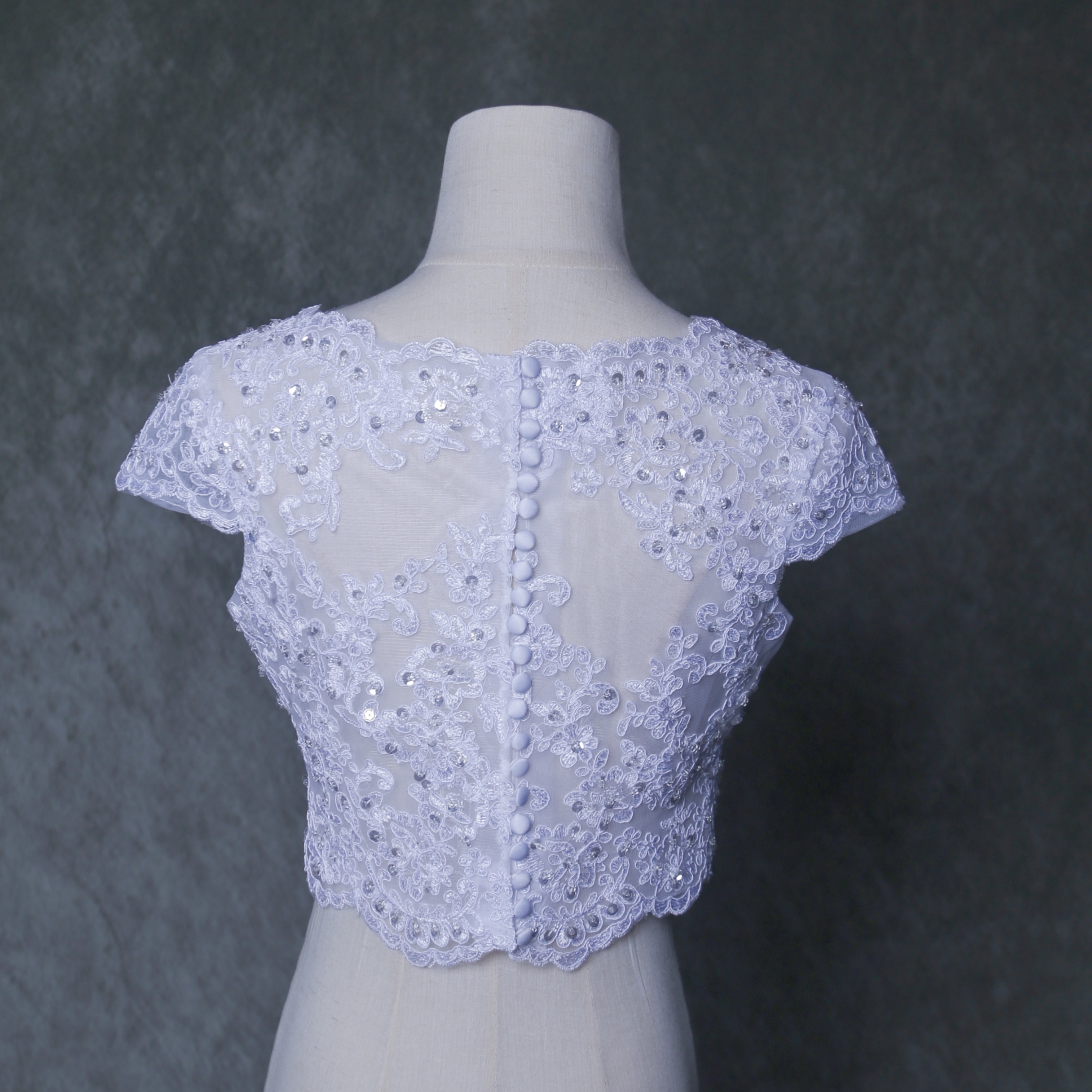 ボレロ キラキラスパンコール 半袖 くるみボタン 花嫁/ウェディングドレス