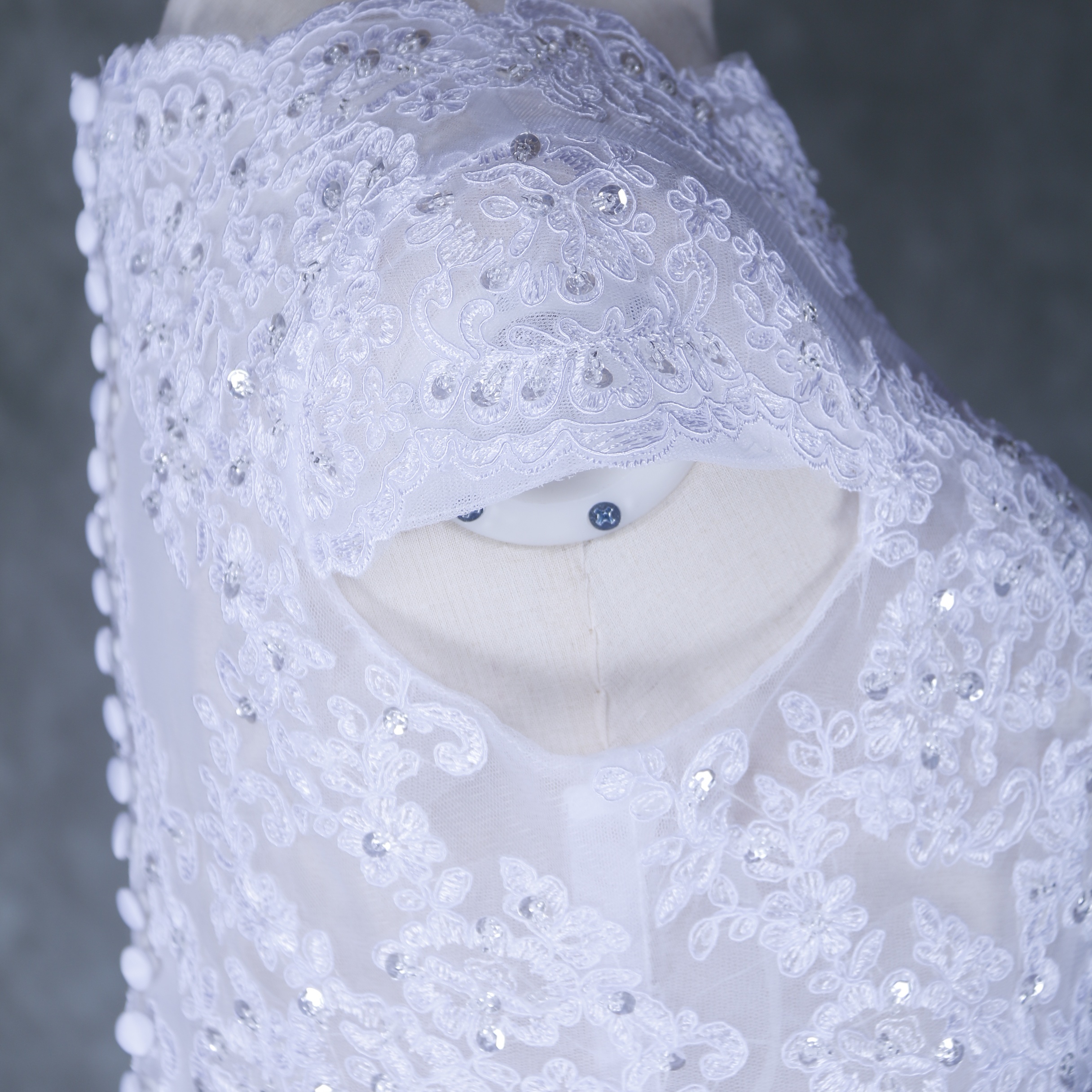 ボレロ キラキラスパンコール 半袖 くるみボタン 花嫁/ウェディングドレス