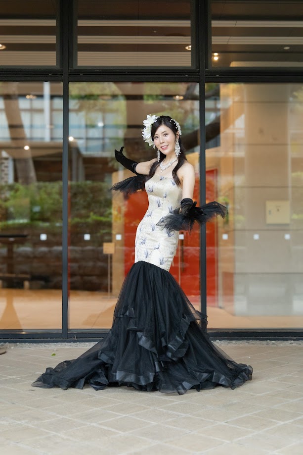 実例写真！着物ドレス、和風ドレス ブラック シャンパン色 チュールスカート アシンメトリースカート 編み上げ 発表会