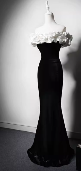 パーティードレス ブラック オフショルダー ラッフルフリル ビロード マーメイドライン 編み上げ 発表会