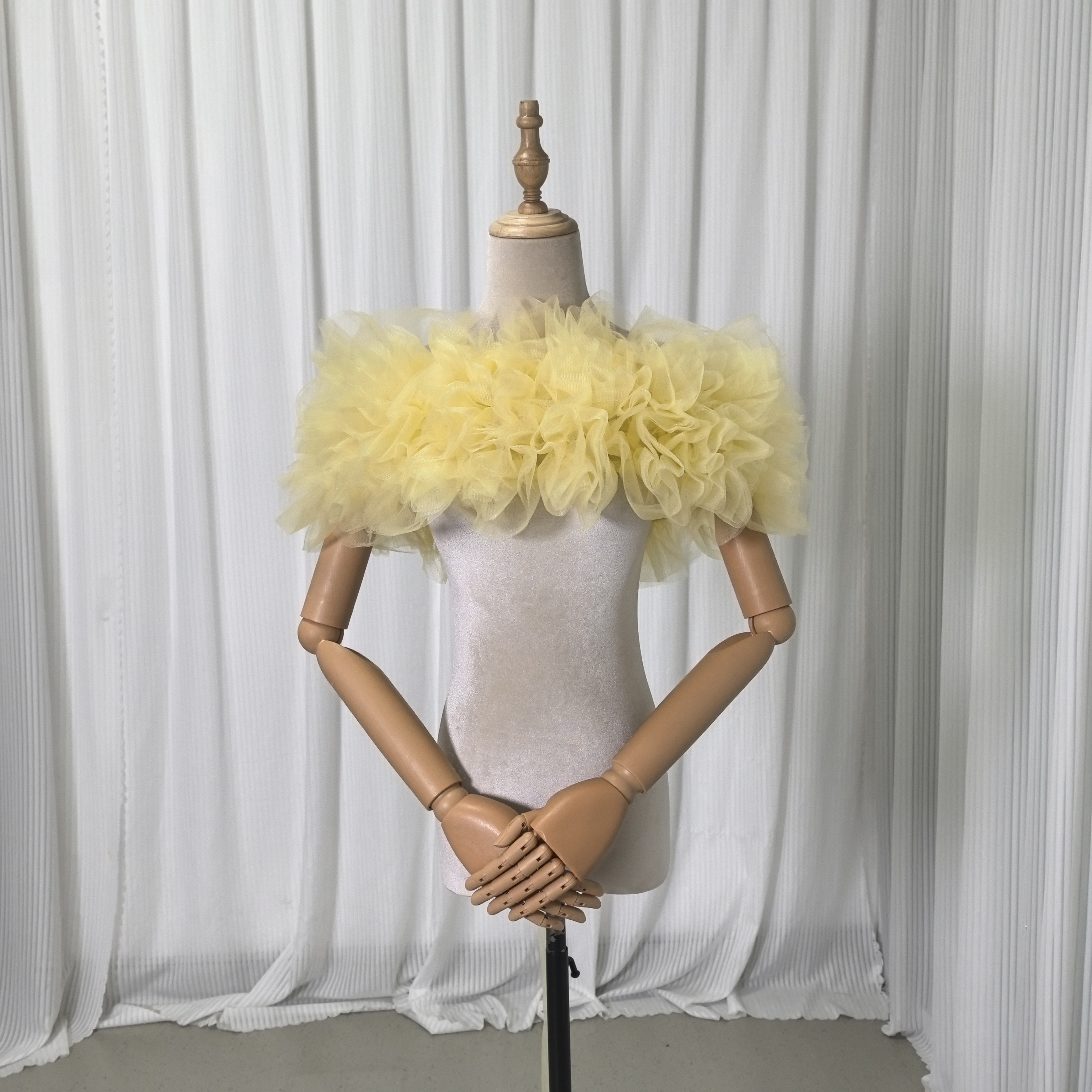 取り外しオフショルダー イエロー ラッフルフリル 編み上げ 結婚式 花嫁 可愛い