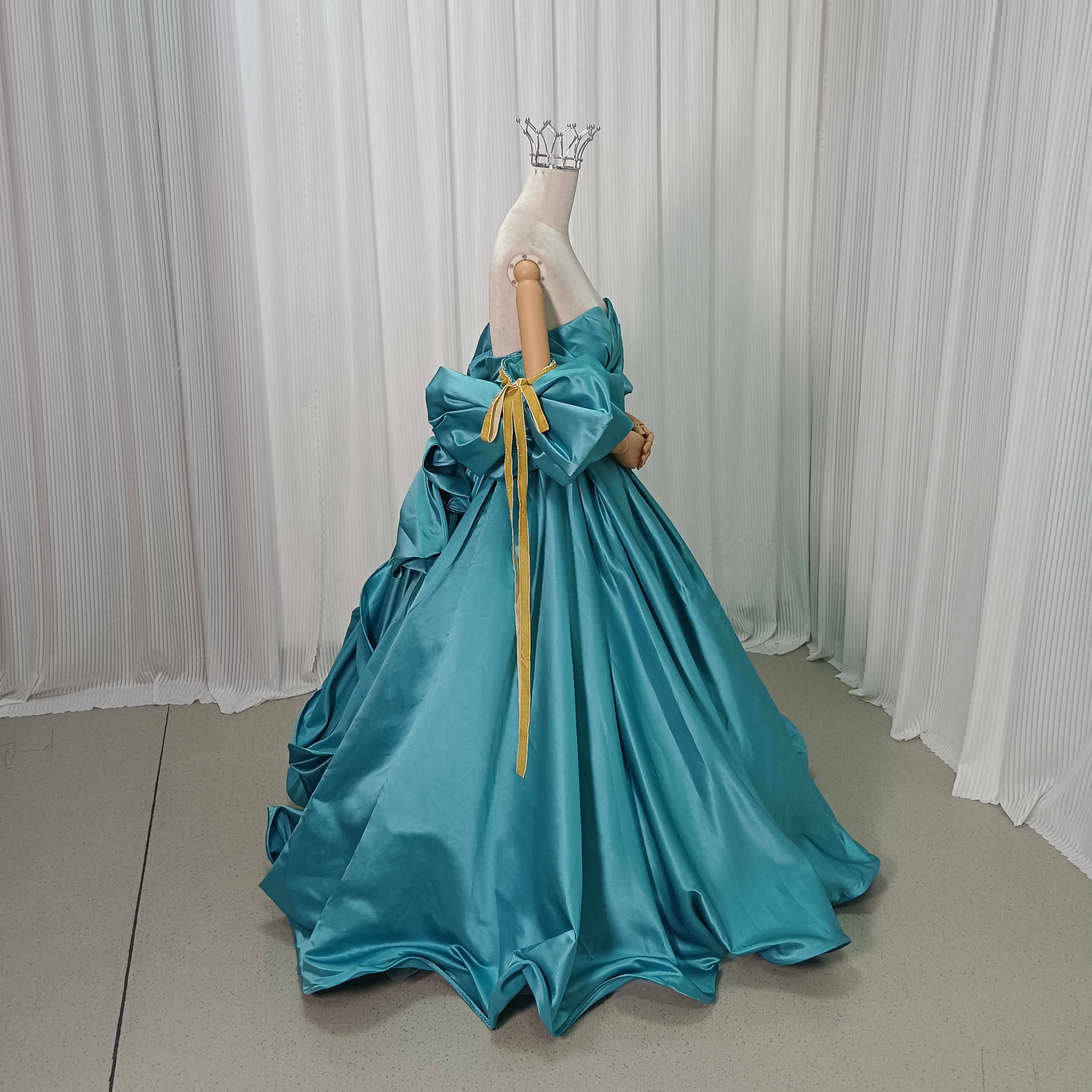 姫袖 パフスリーブ のみ只有 光沢感 ブルー 色直し 結婚式 花嫁 可愛い オーダーメイド