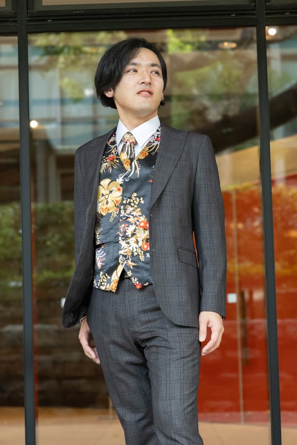 実例写真！タキシード ブラック ジャケット、ベスト、パンツの3点セット ネックタイ 新郎衣装