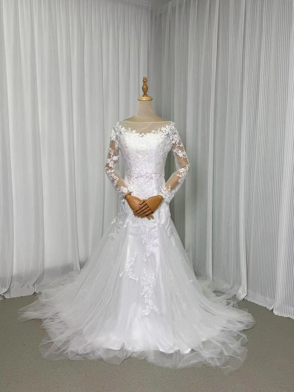 実例写真！2waysマーメイドウエディングドレス　刺繍ボレロ付き　くるみボタン　トレーン　前撮り　二次会　結婚式　