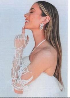 ウェディングドレスグローブ フェザー ビーズ ロングスリーブ ブライダル