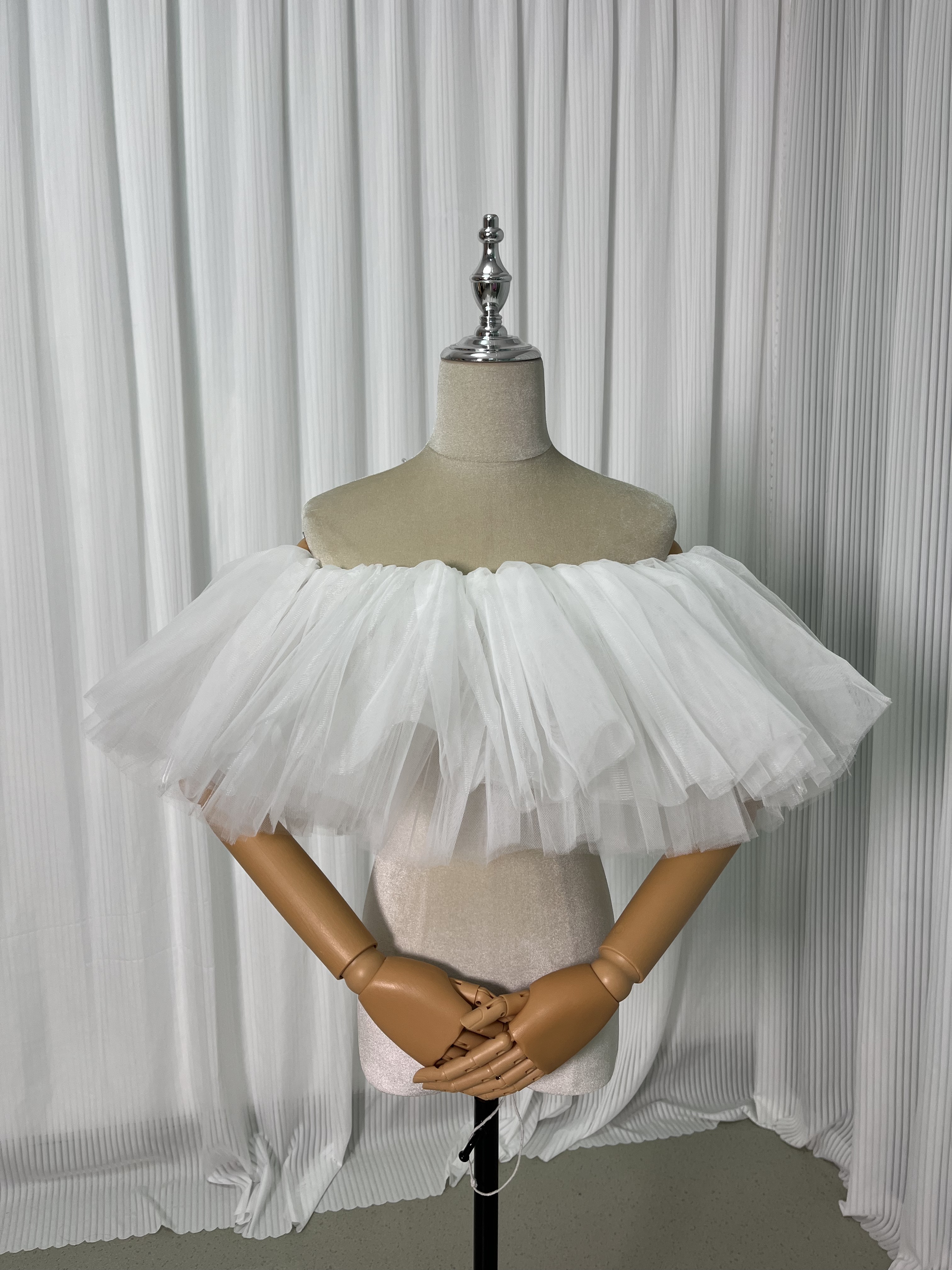 取り外しオフショルダー オフホワイト ストレッチ 花嫁/ウェディングドレス 可愛い