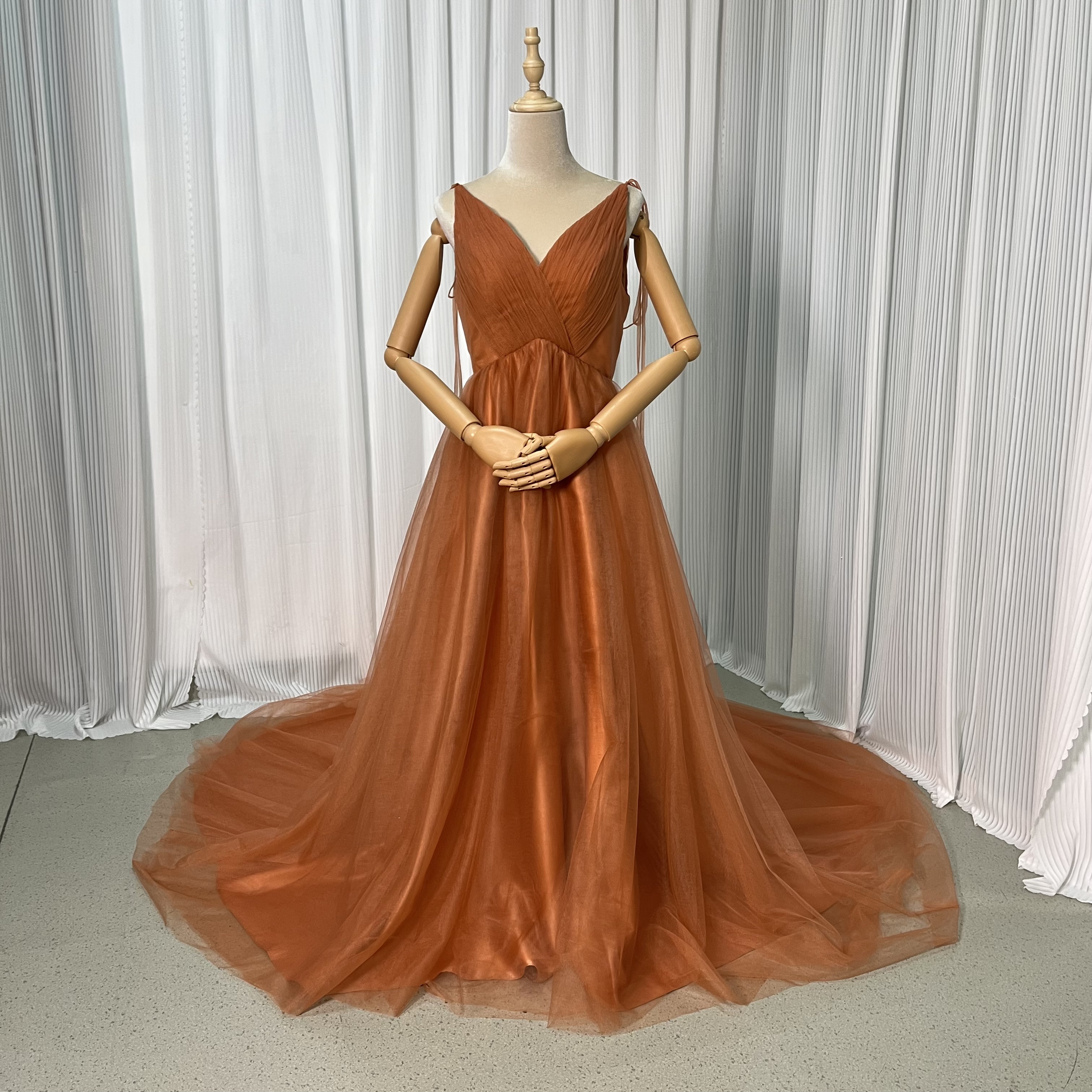 カラードレス テラコッタ色 Vネック キャミソール ソフトチュール 編み上げ 披露宴