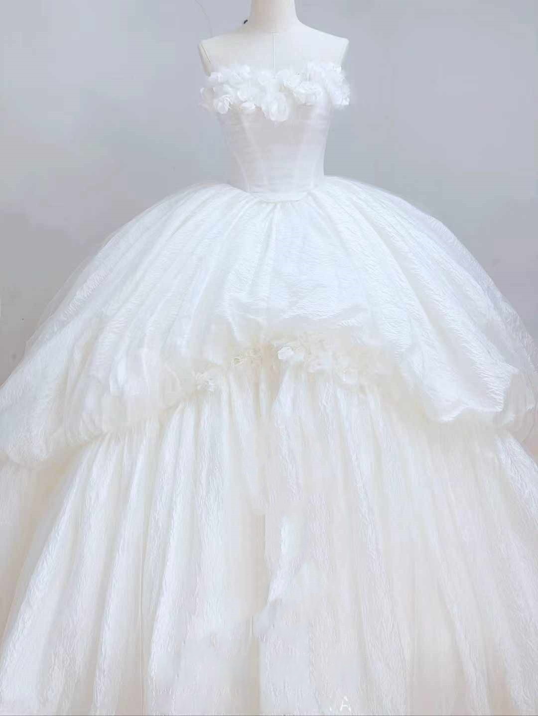 上品！ウエディングドレス プリント模様 ベアトップ フリルドレス オフホワイト プリンセスライン 花嫁