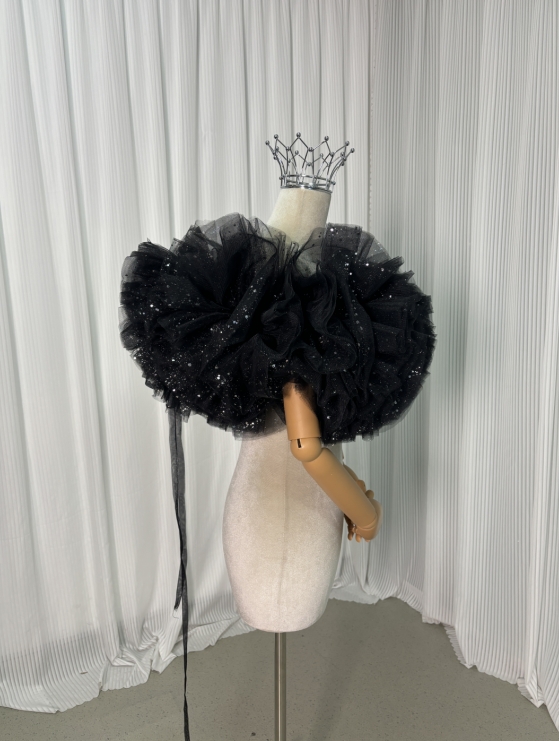 ブラック オフショルダー キラキラグリッターチュール ふっくら柔らかなバックリボン 披露宴/結婚式