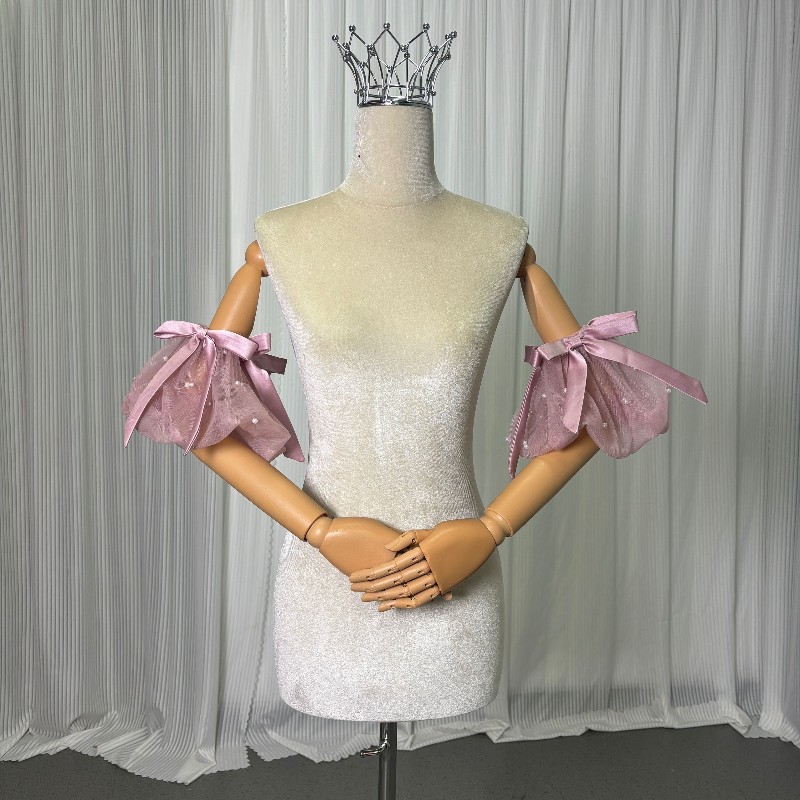 実例写真！パフスリーブ ピンク パール リボン ストレッチ 可愛い 結婚式/披露宴