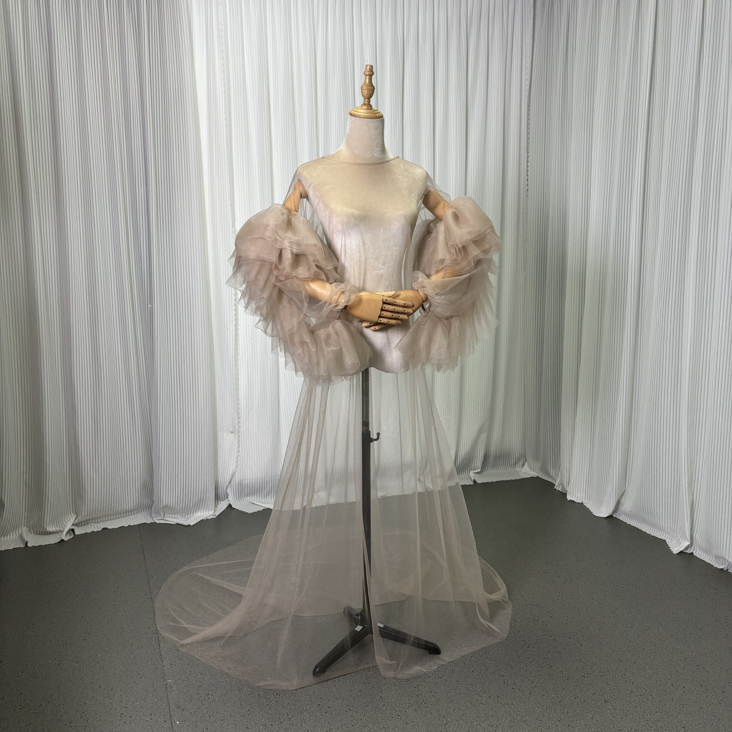 オーバードレス ブラウン 長袖 ラッフルフリル オートクチュール エレガント 前撮り