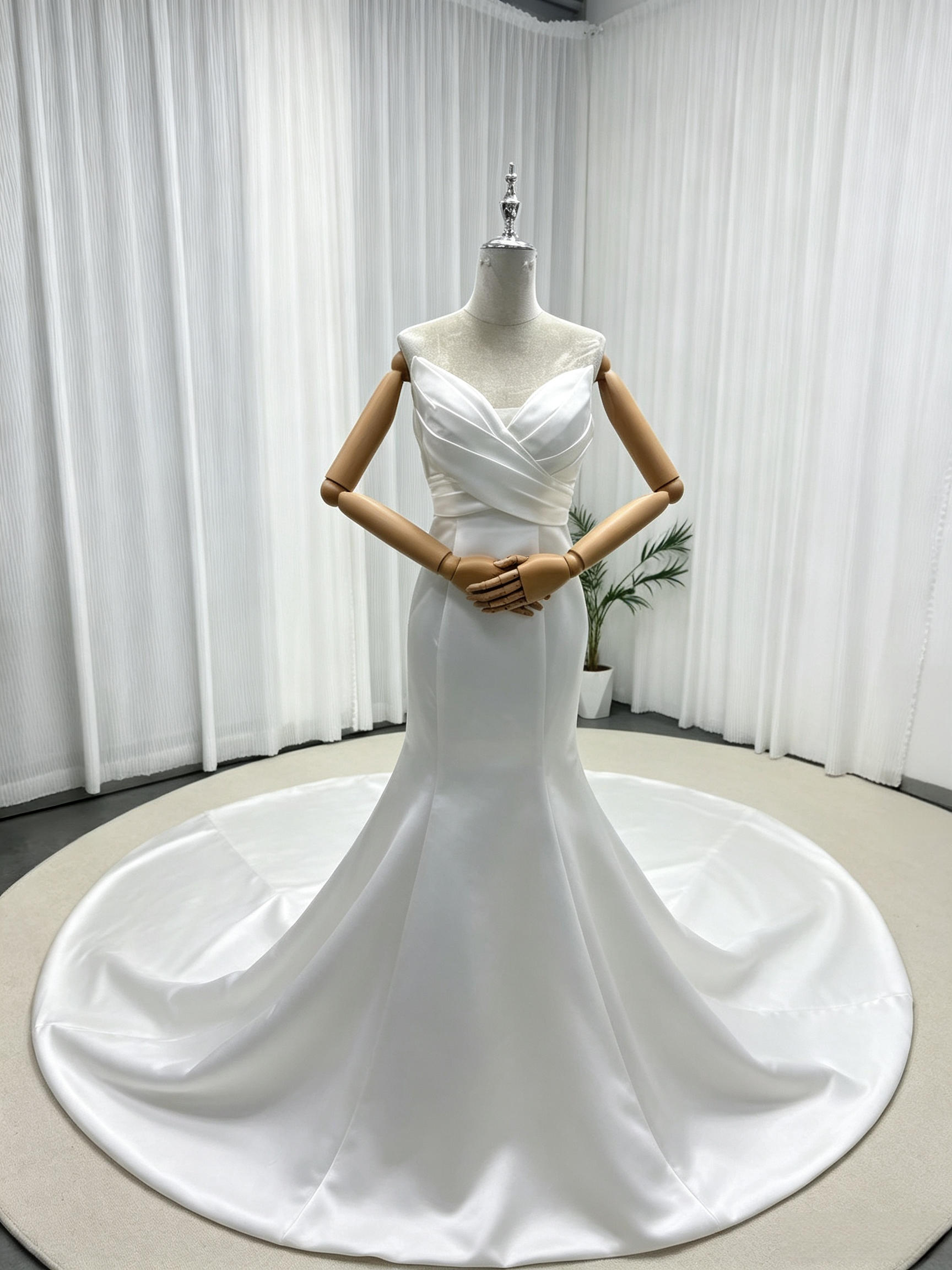   エレガント ウエディングドレス ベアトップ ロングトレーン マーメイドライン 大人っぽい 結婚式