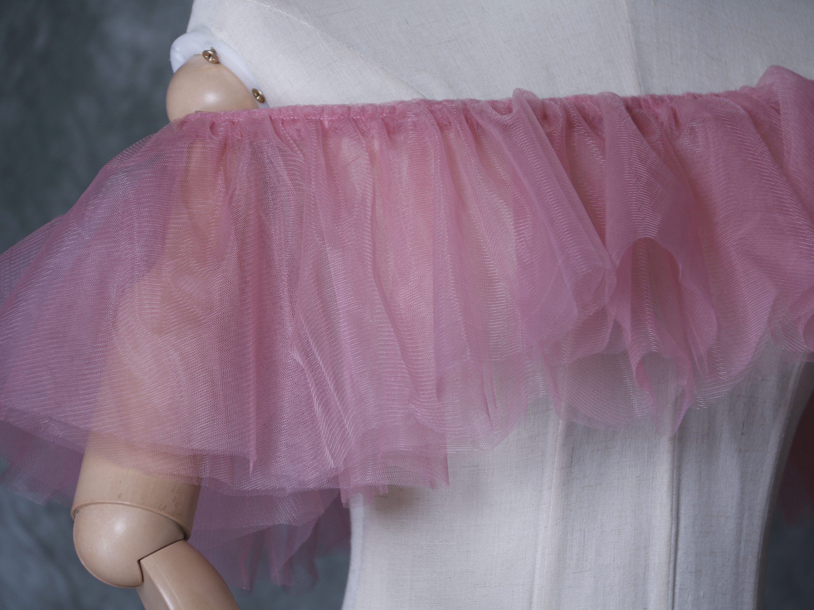 オフショルダー ピンク ソフトチュール デザイン感 ストレッチ ウエディングドレス