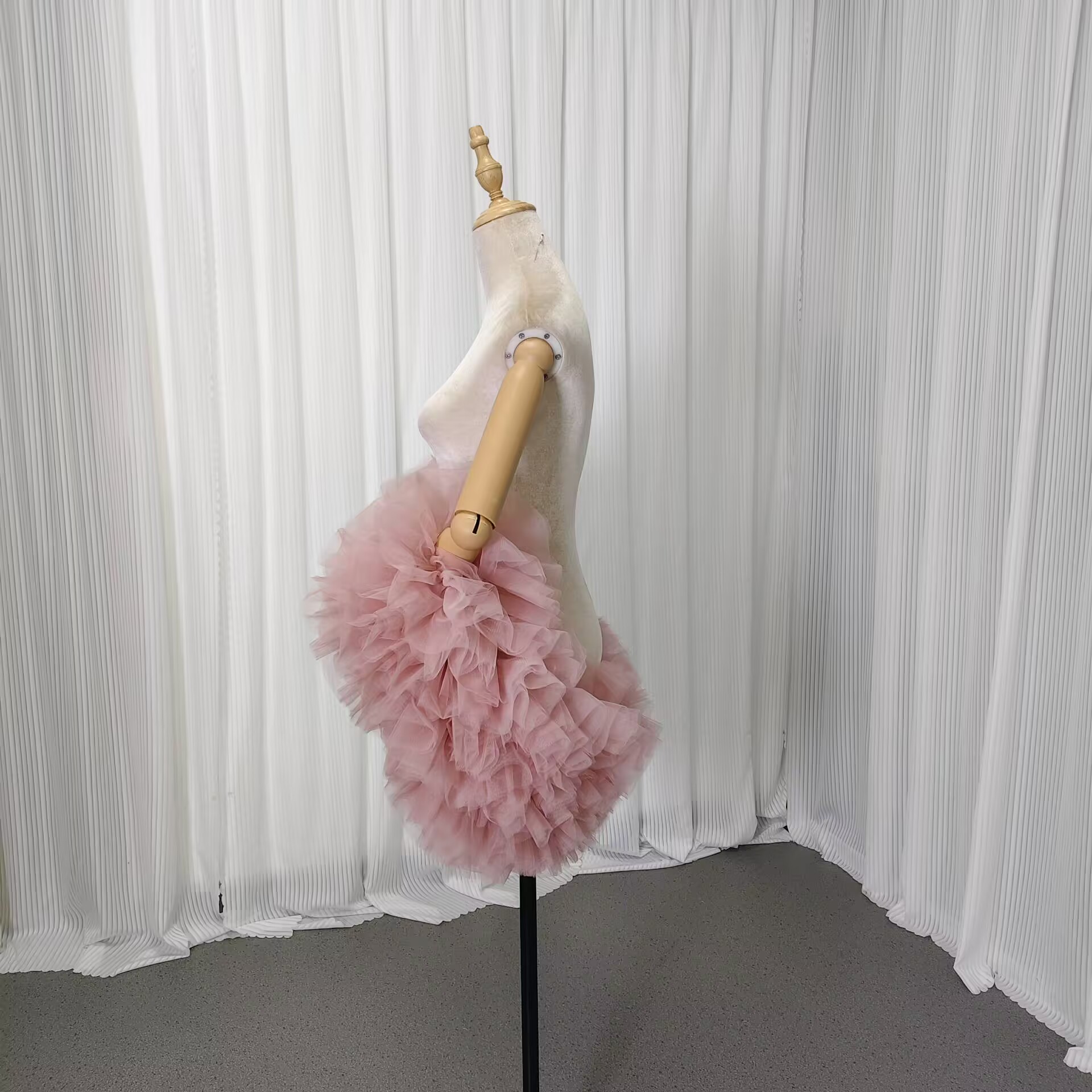 ポンチョのみ ソフトチュール ラッフルフリル ピンク 抜群におしゃれ度が際立つ オーダーメイド お色直し