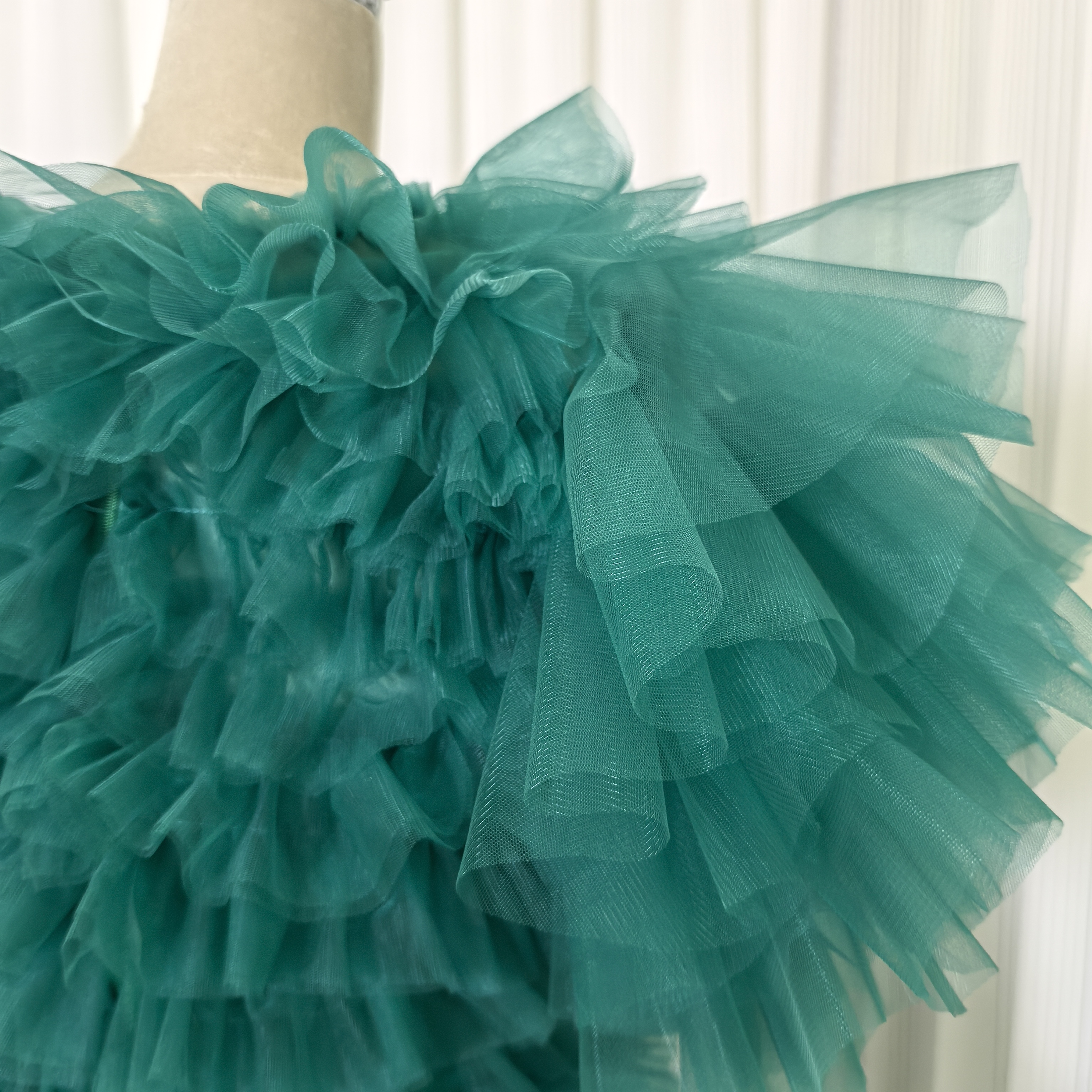 豪華！カラードレス+トップス ブルーグリーン 柔らかく重ねたチュールスカート 短トレー 前撮り 演奏会/音楽会