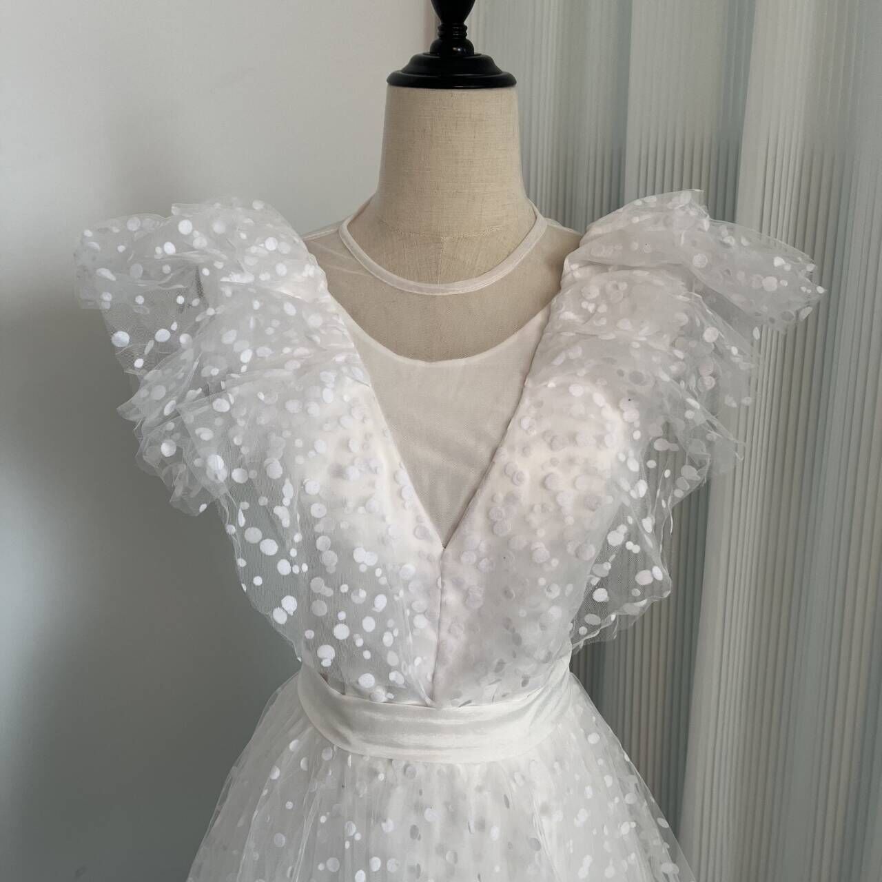 エレガント ホワイト プリンセスライン ひざ丈ドレス ワンピース パーティー 結婚式/披露宴