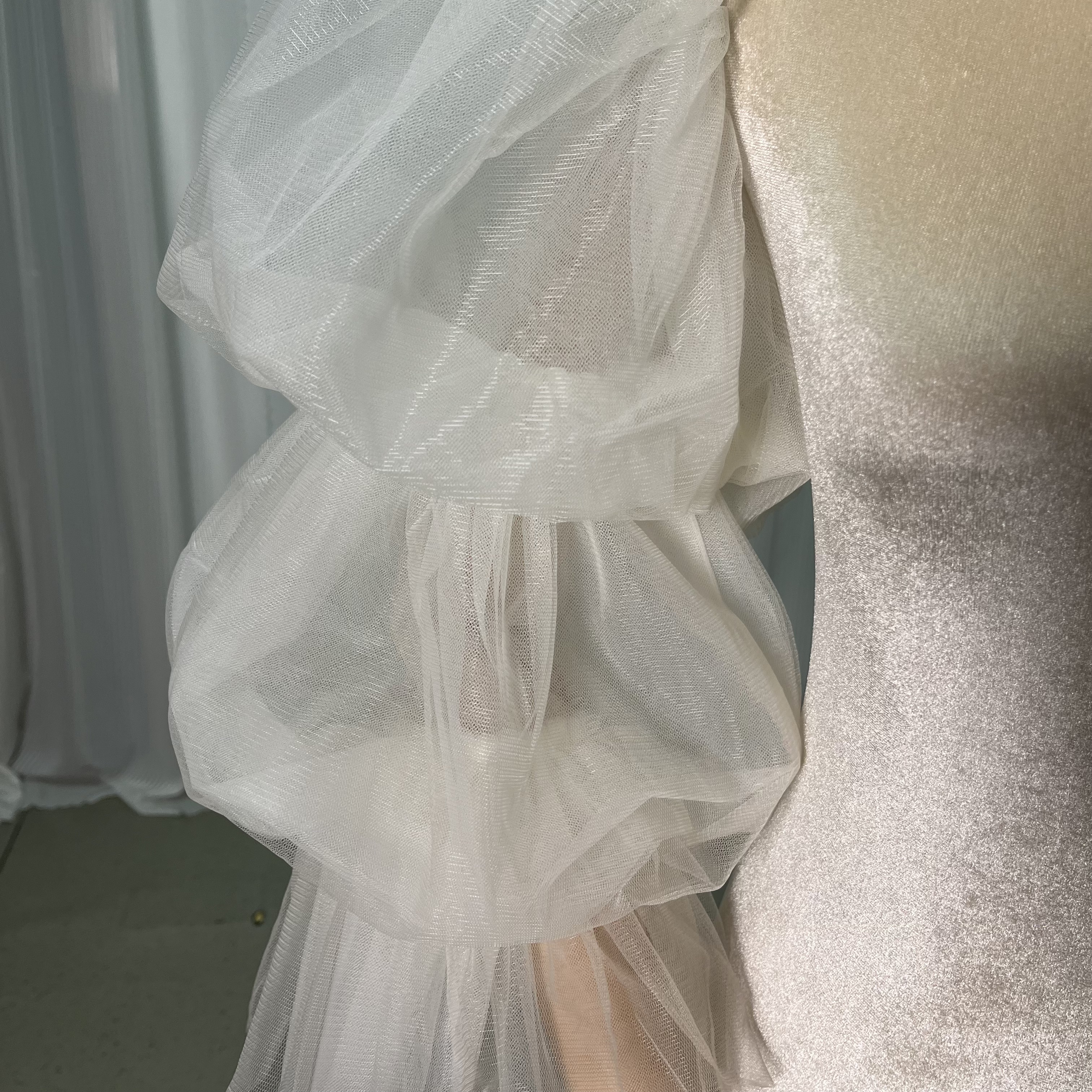 人気上昇！ロングスリーブ アイボリー 取り外し袖 上品透け袖 ストレッチ 可愛い