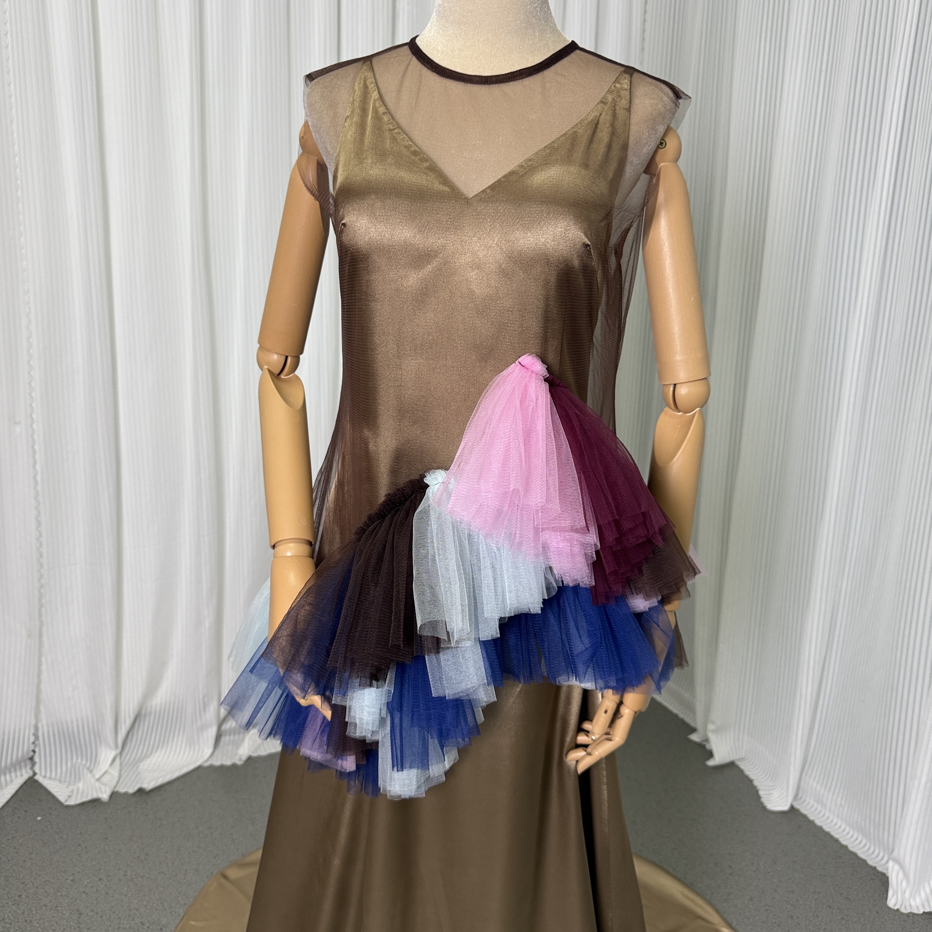 パーティードレス カーキ色 ツーピース キャミソール+トップス 虹色 绮丽な 優しい 前撮り 二次会