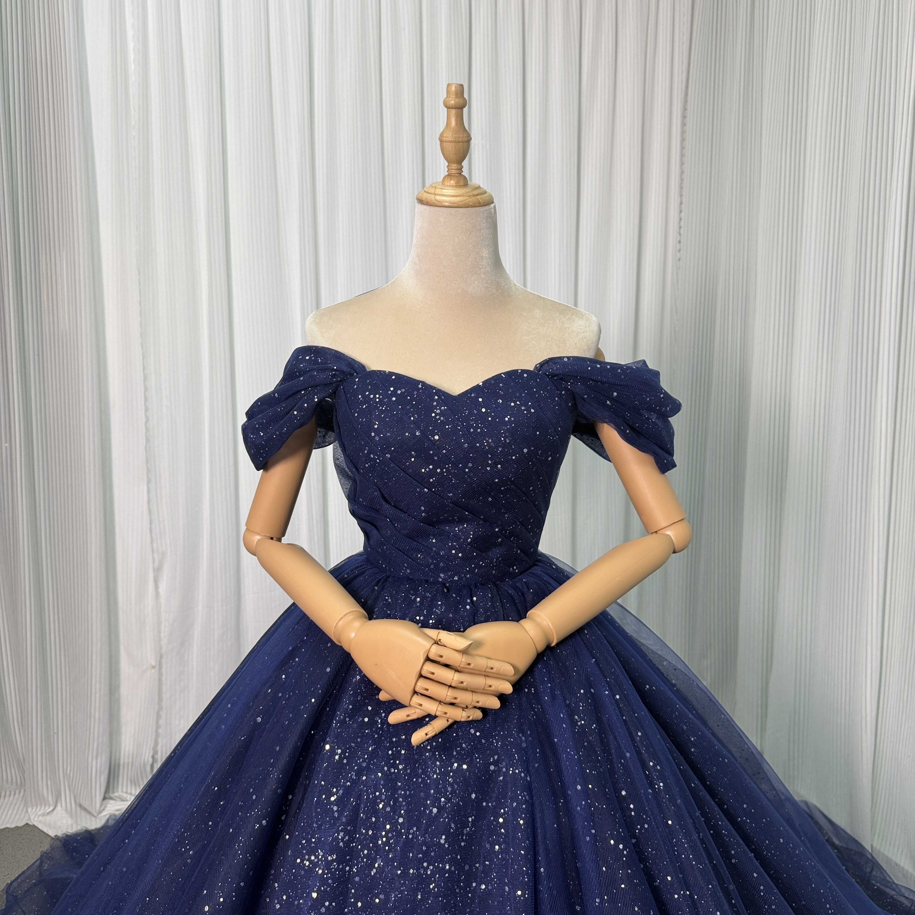 カラードレス ネイビー オフショルダー キラキラチュール フレアスカート 豪華なバックリボン 披露宴